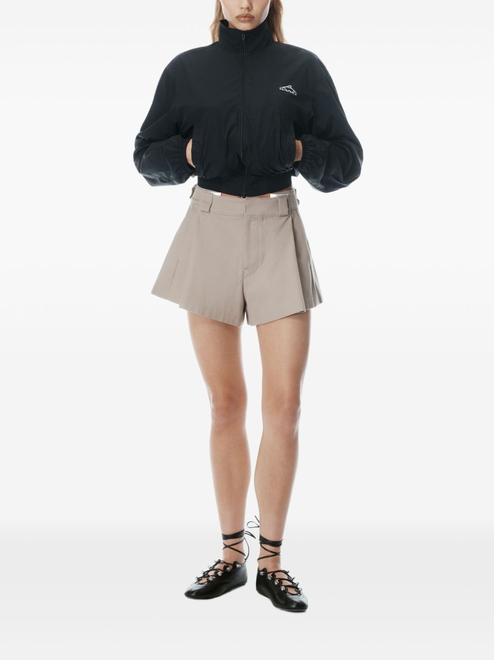 high-waisted pleated shorts - 2