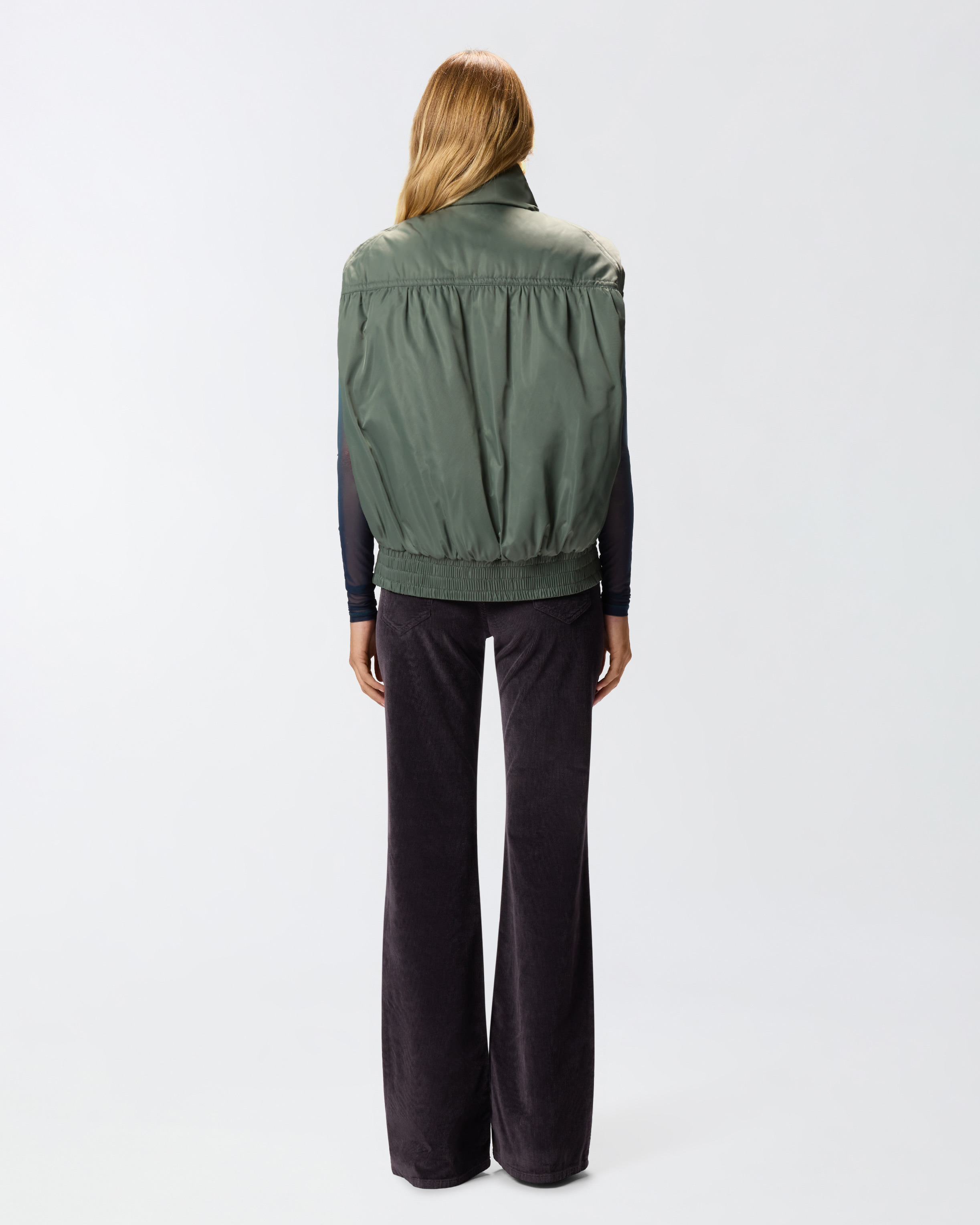 TECHNICAL FABRIC DOWN VEST - 4