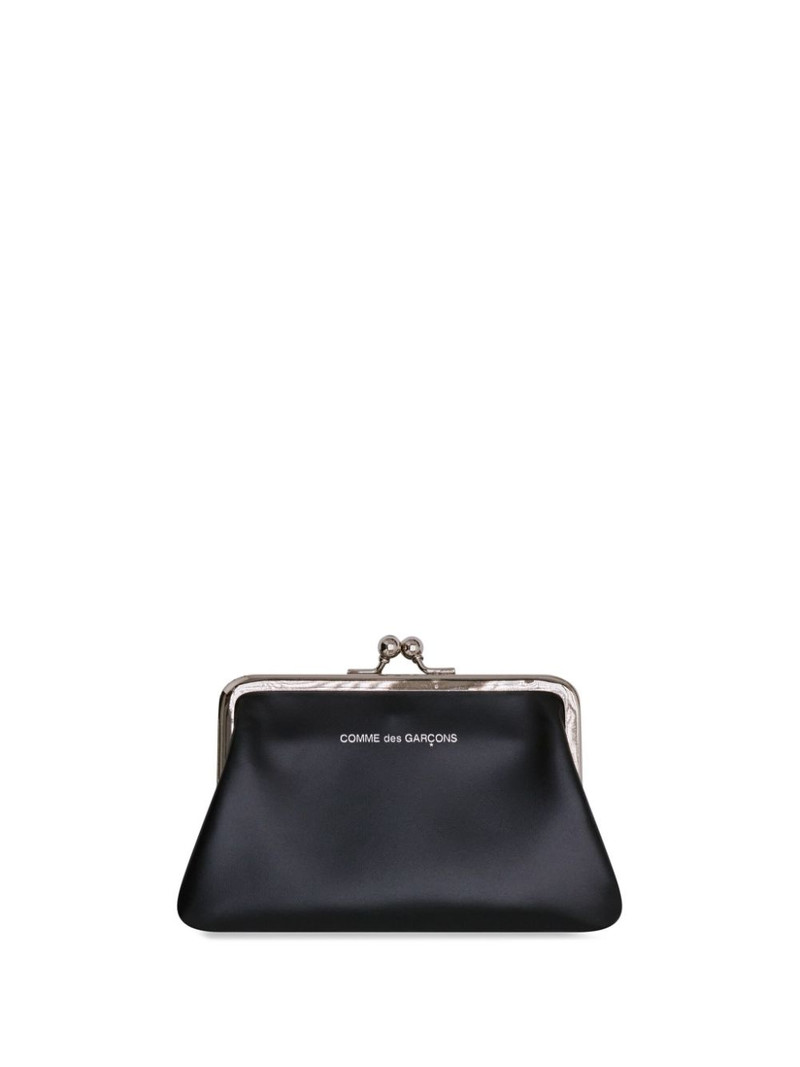 kiss-clasp purse 1