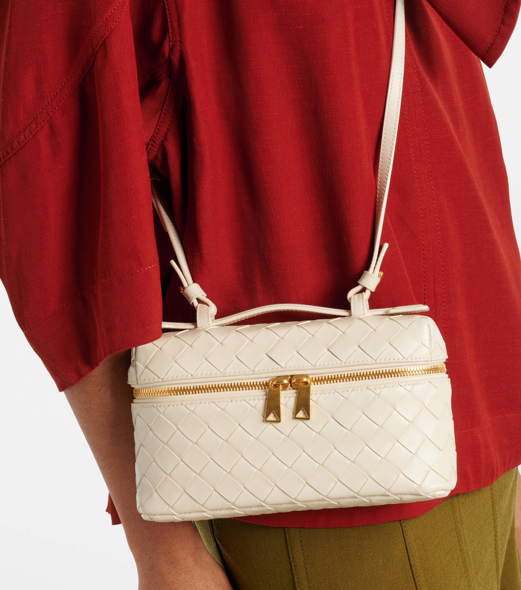 Bang Bang Intrecciato leather vanity bag - 2