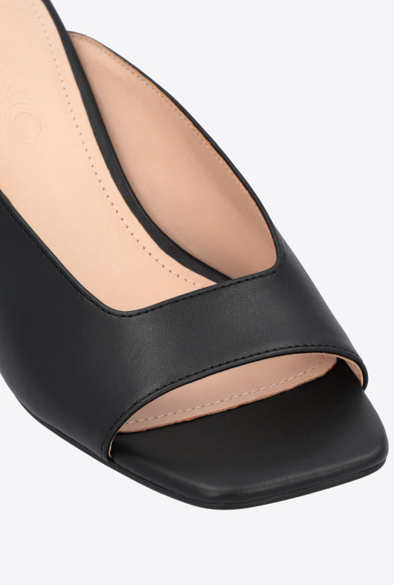 LEATHER SLIP-ONS WITH GOLDEN HEEL 4