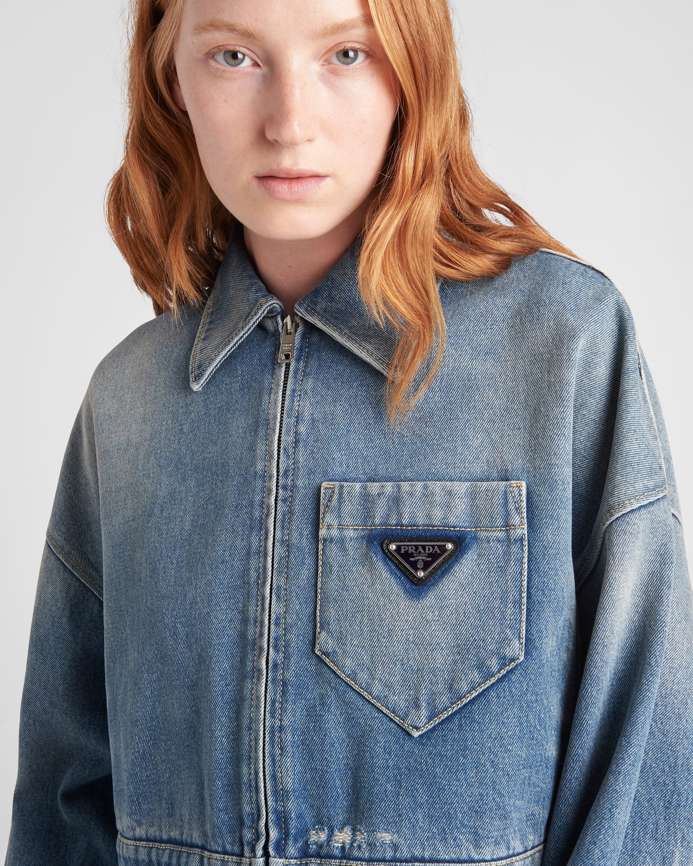 Cropped organic denim jacket - 4