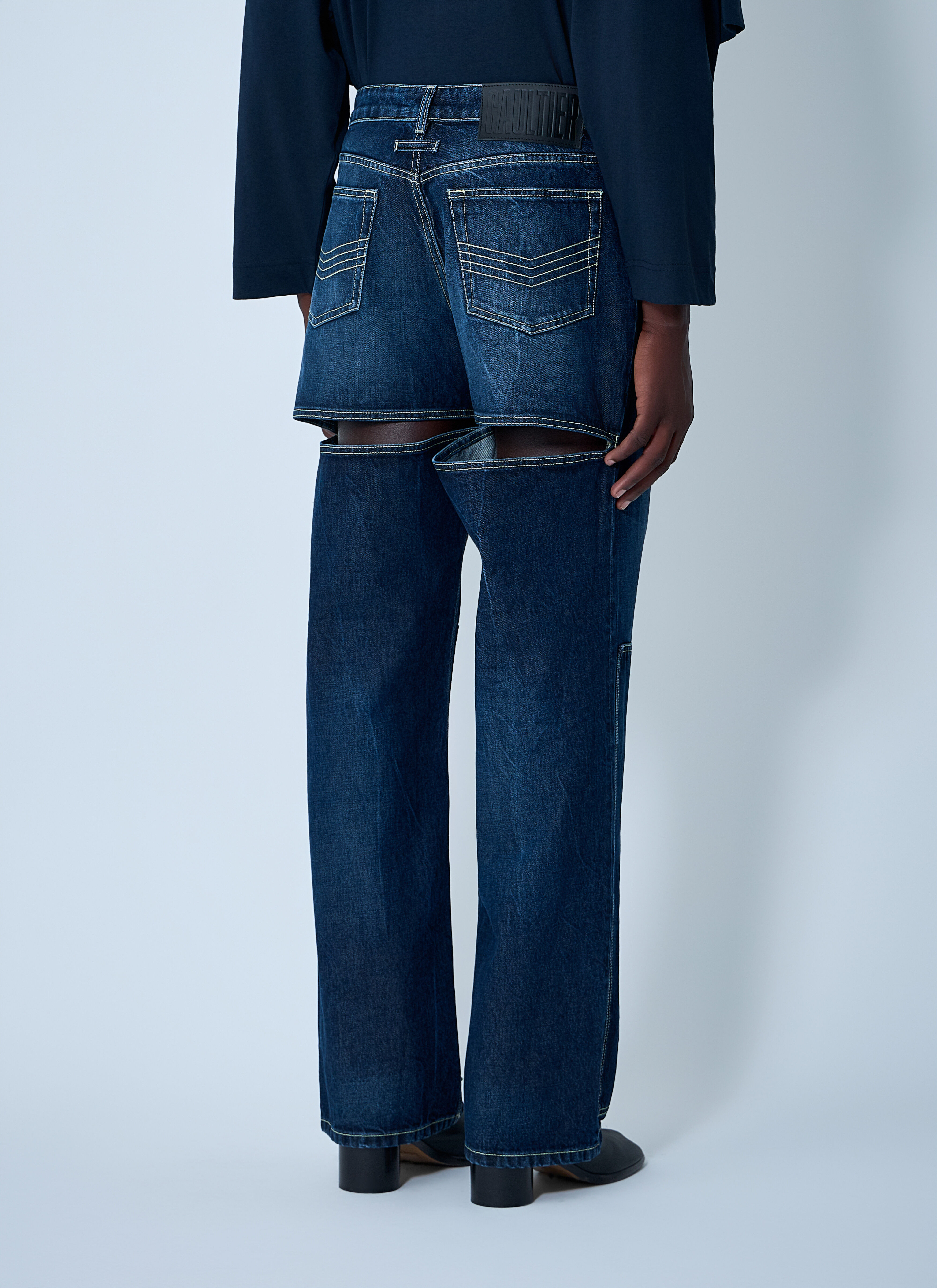 Cut-Out Jeans - 4