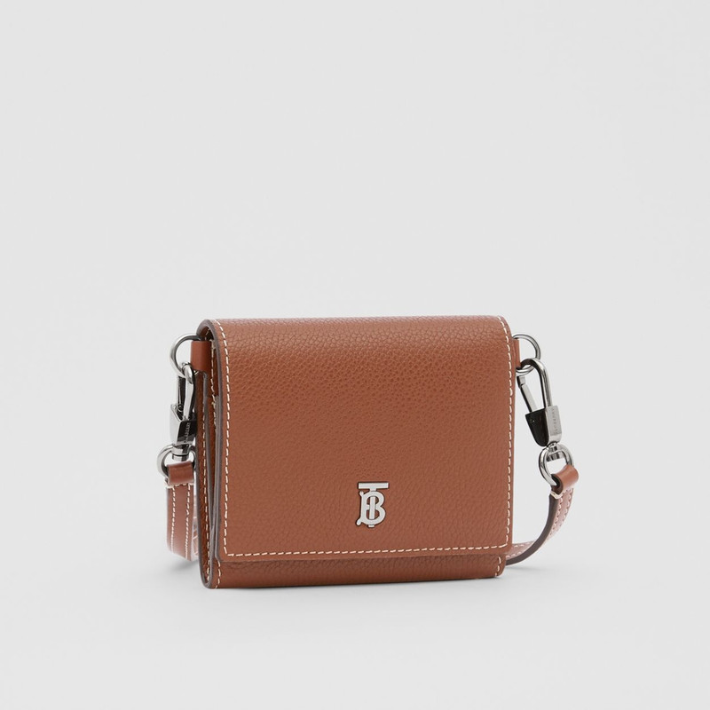 Small Grainy Leather Wallet with Detachable Strap 9