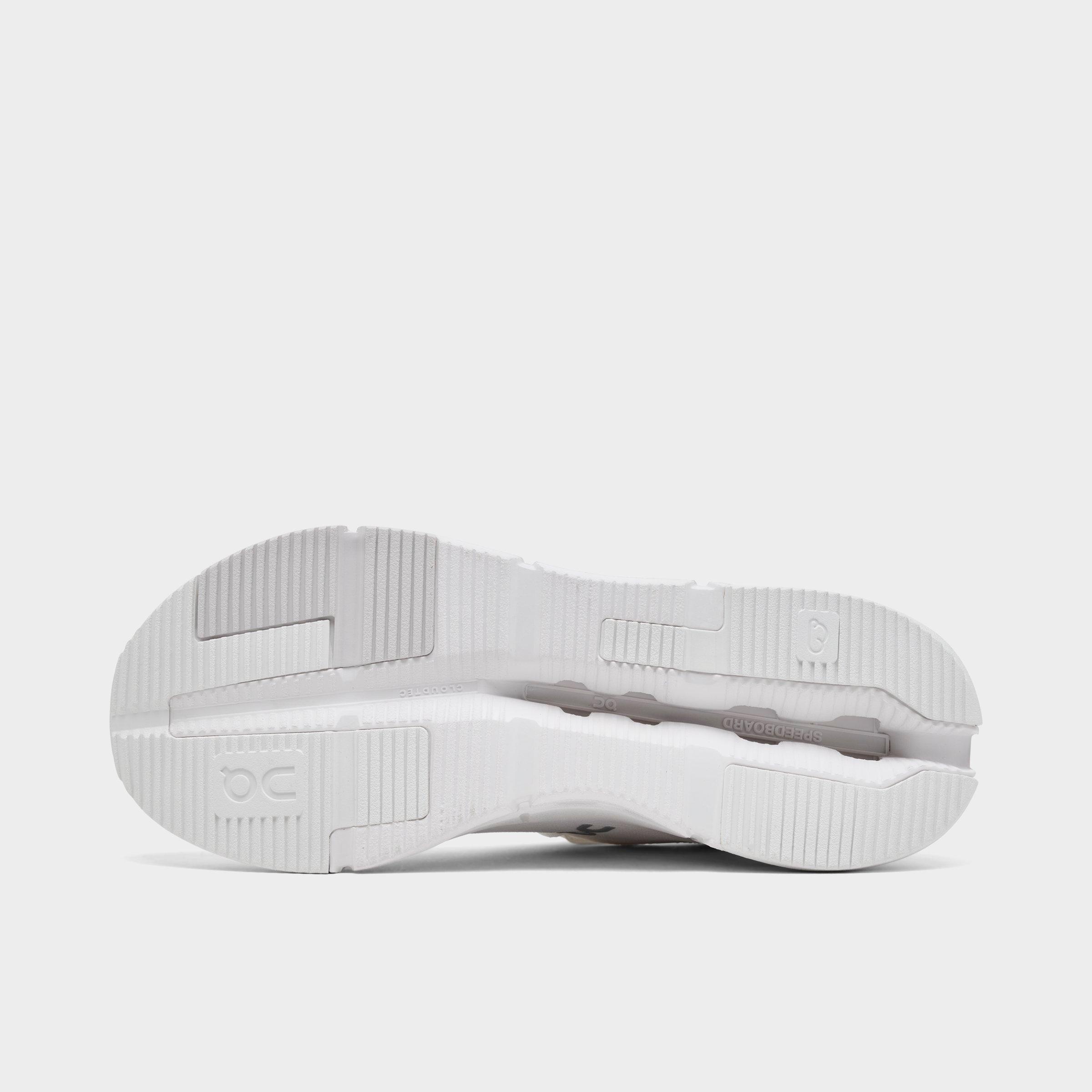 MEN'S ON CLOUDNOVA 2 RUNNING SHOES - 6