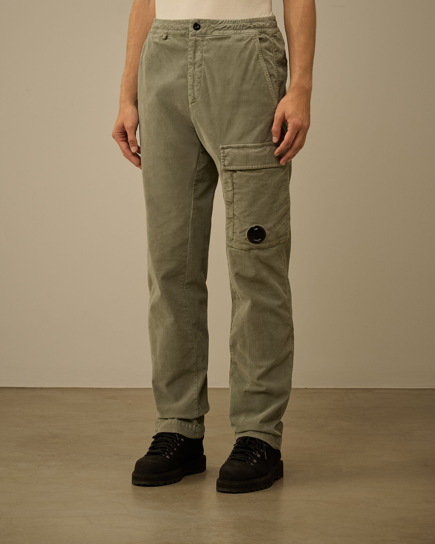 Corduroy Lens Cargo Pants - 3