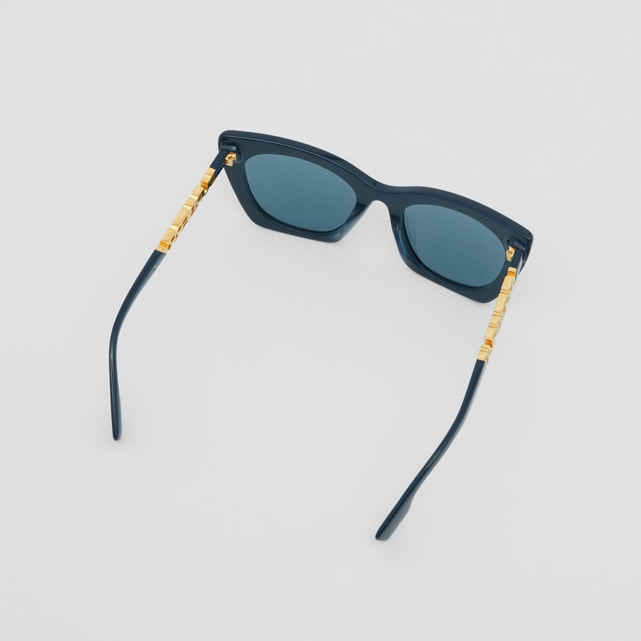 Logo Detail Cat-eye Frame Sunglasses - 4