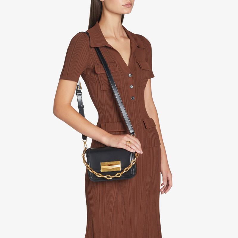 Diamond Crossbody
Black Box Calf Leather Crossbody Bag 3