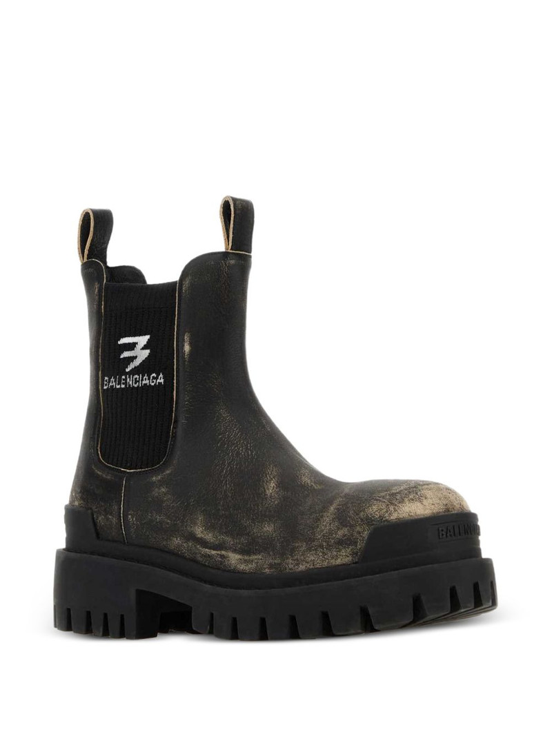 BALENCIAGA Strike leather Chelsea boots outlook