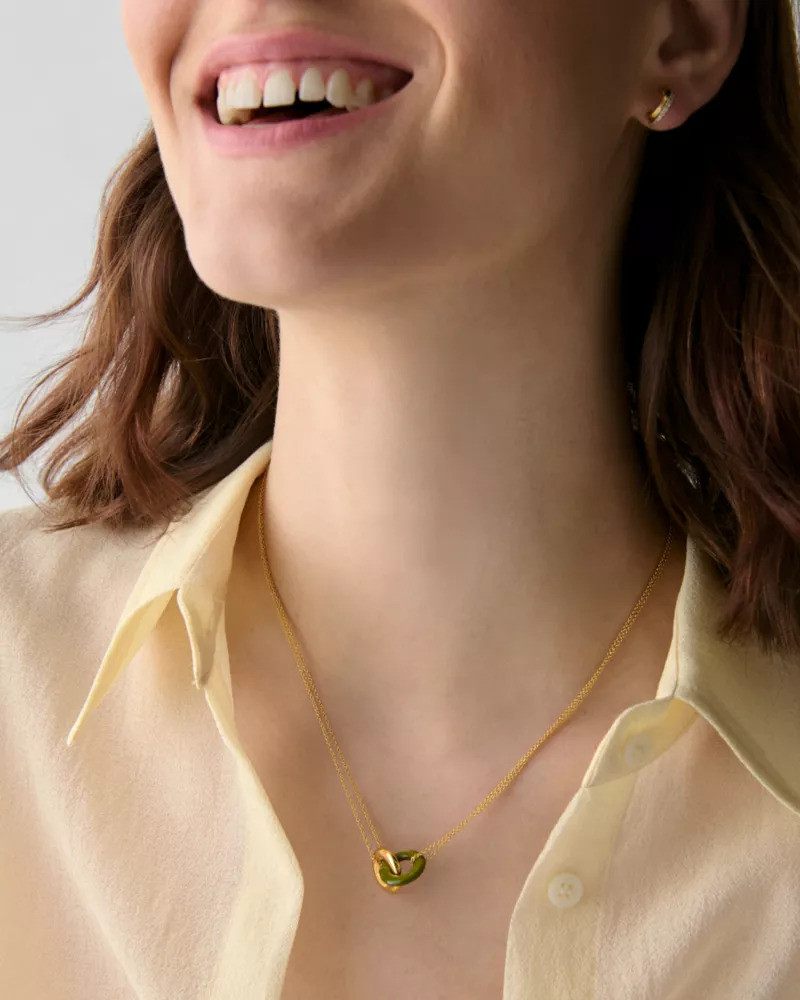 kate spade Interlock Small Pendant outlook