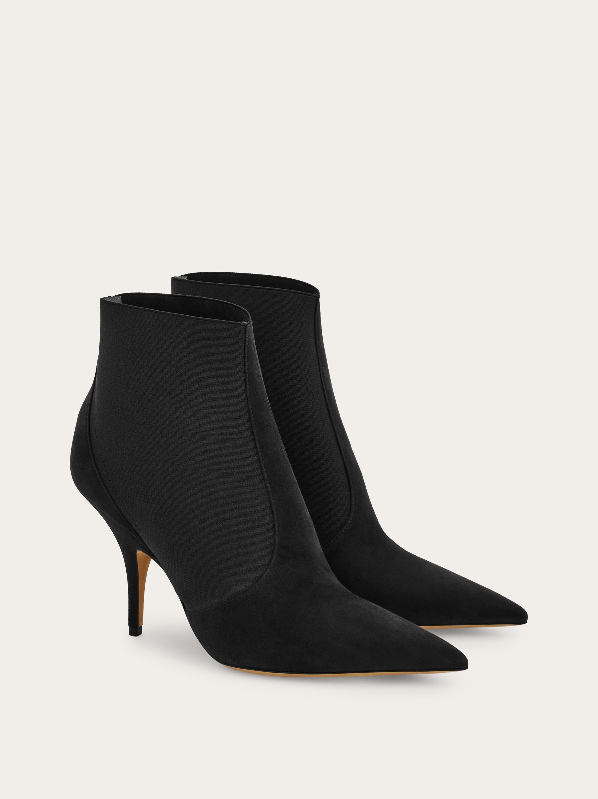 Ankle boot with graphic detail - 3