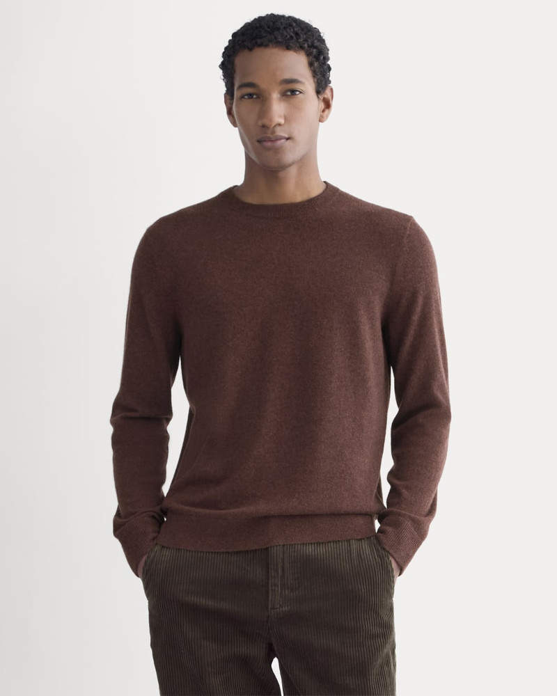 EVERLANE THE CASHMERE CREW outlook