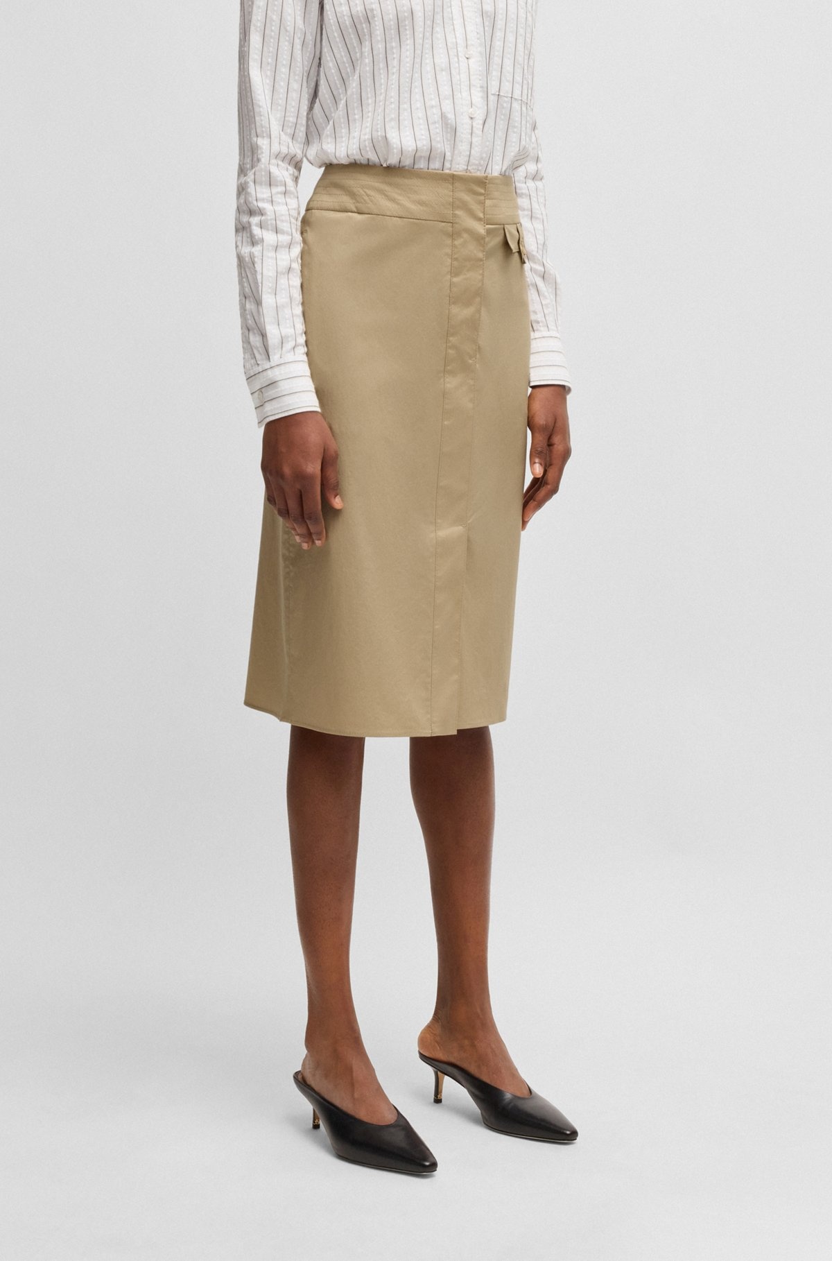 POCKET-DETAIL SKIRT IN STRETCH COTTON - 2