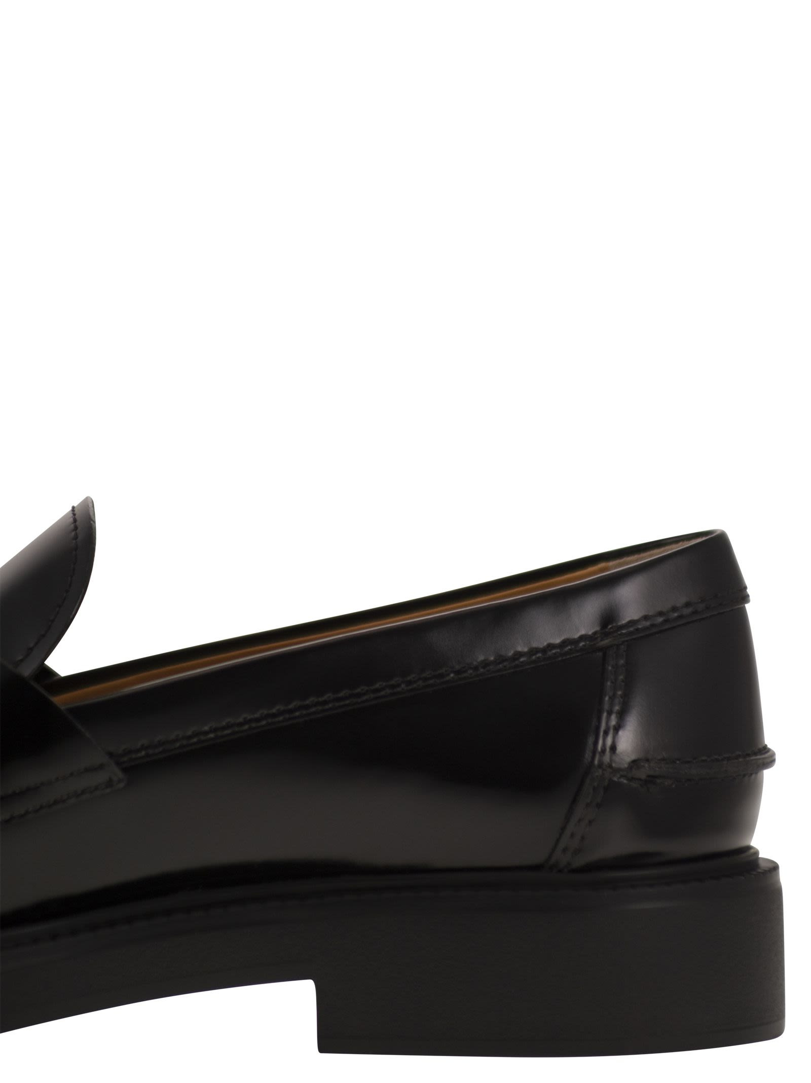 Tod's Women Leather Moccasin - 7