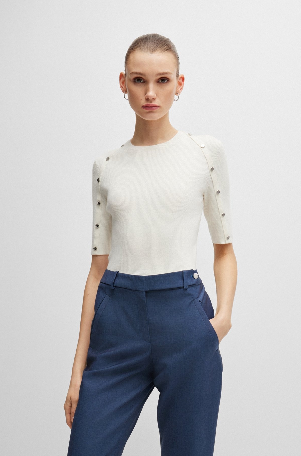 SHORT-SLEEVED SWEATER IN STRETCH FABRIC WITH HARDWARE DETAILS - 2