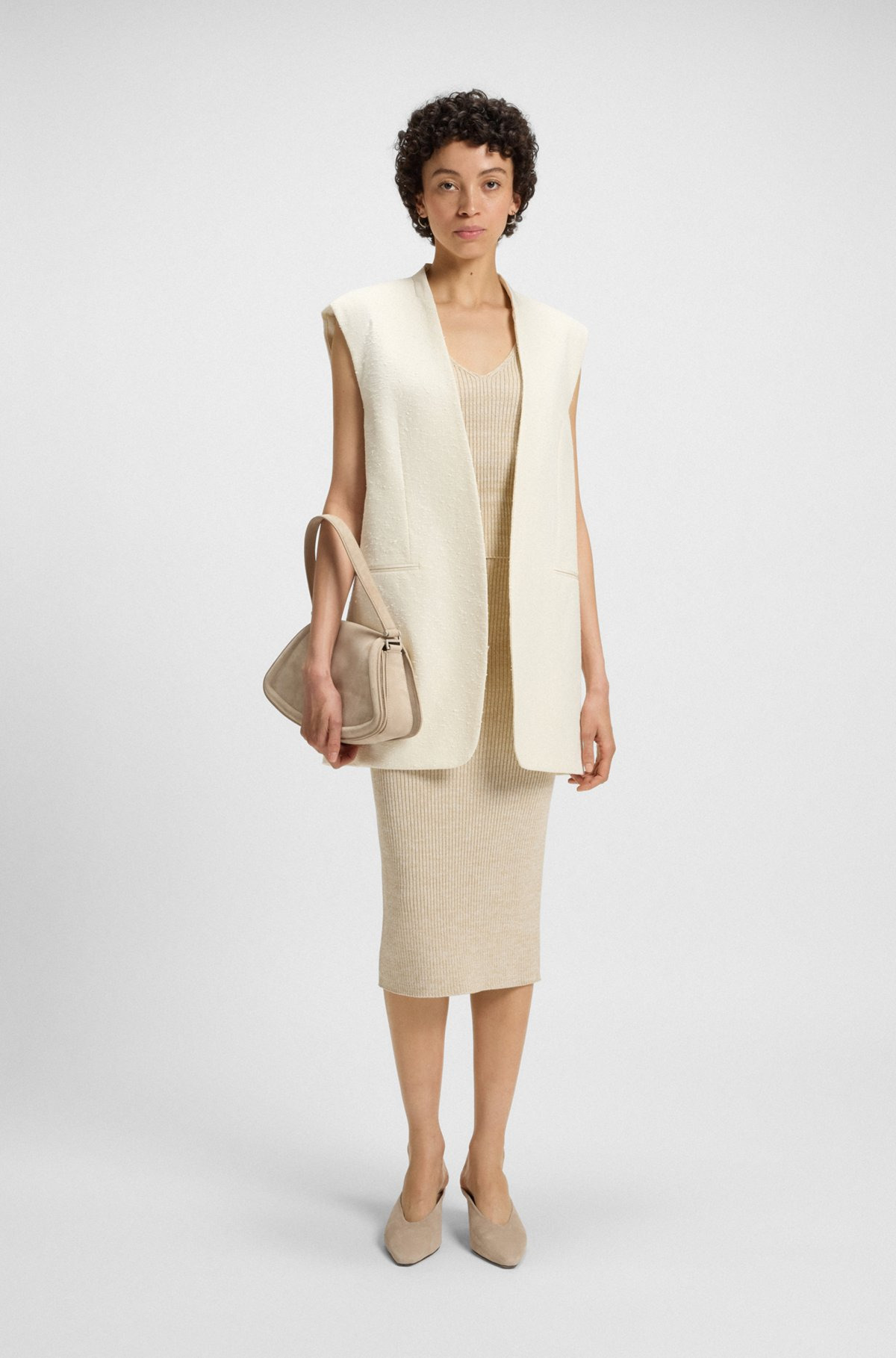 RELAXED-FIT SLEEVELESS BLAZER IN ITALIAN BOUCLÉ - 3