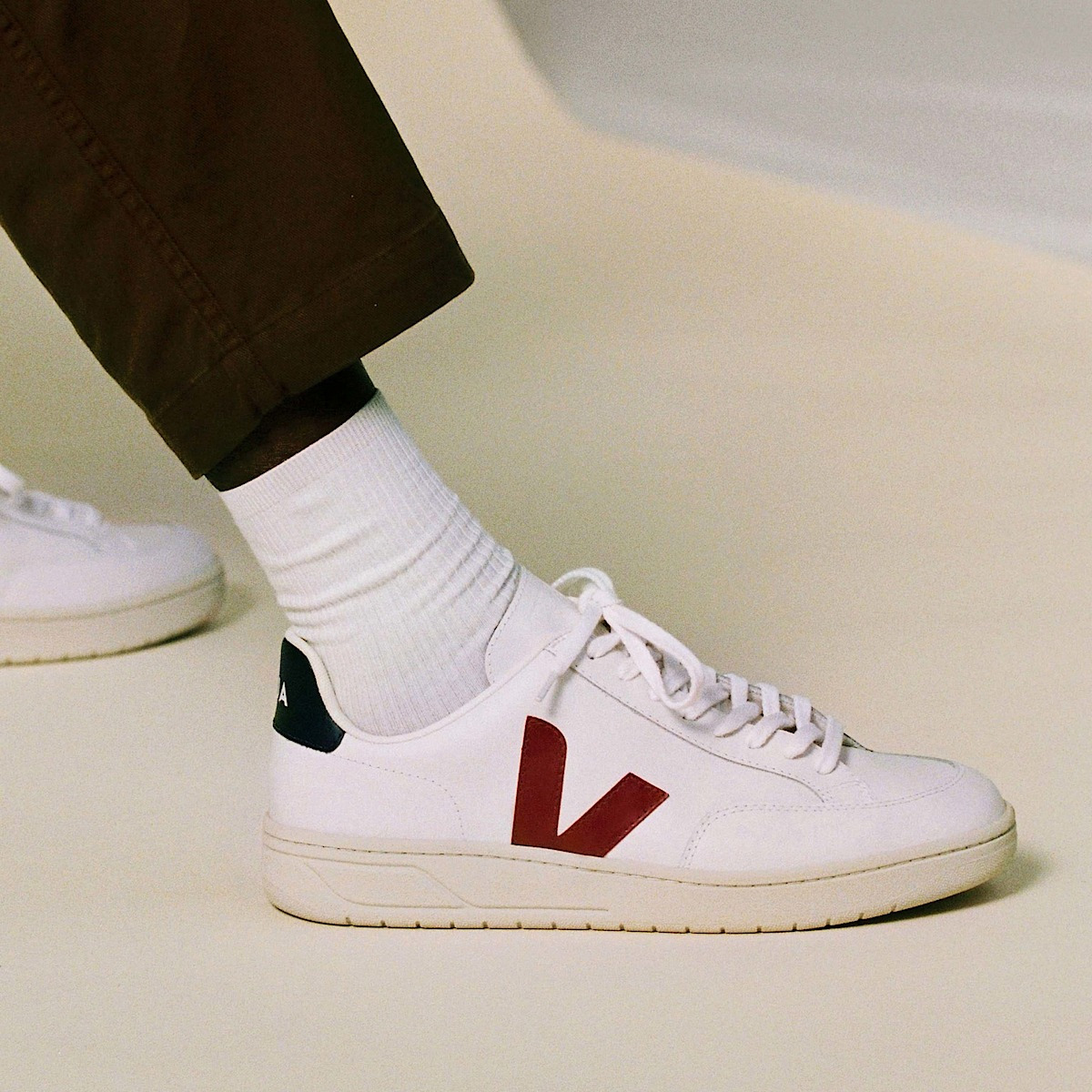 V-12 LEATHER WHITE MARSALA NAUTICO - 4