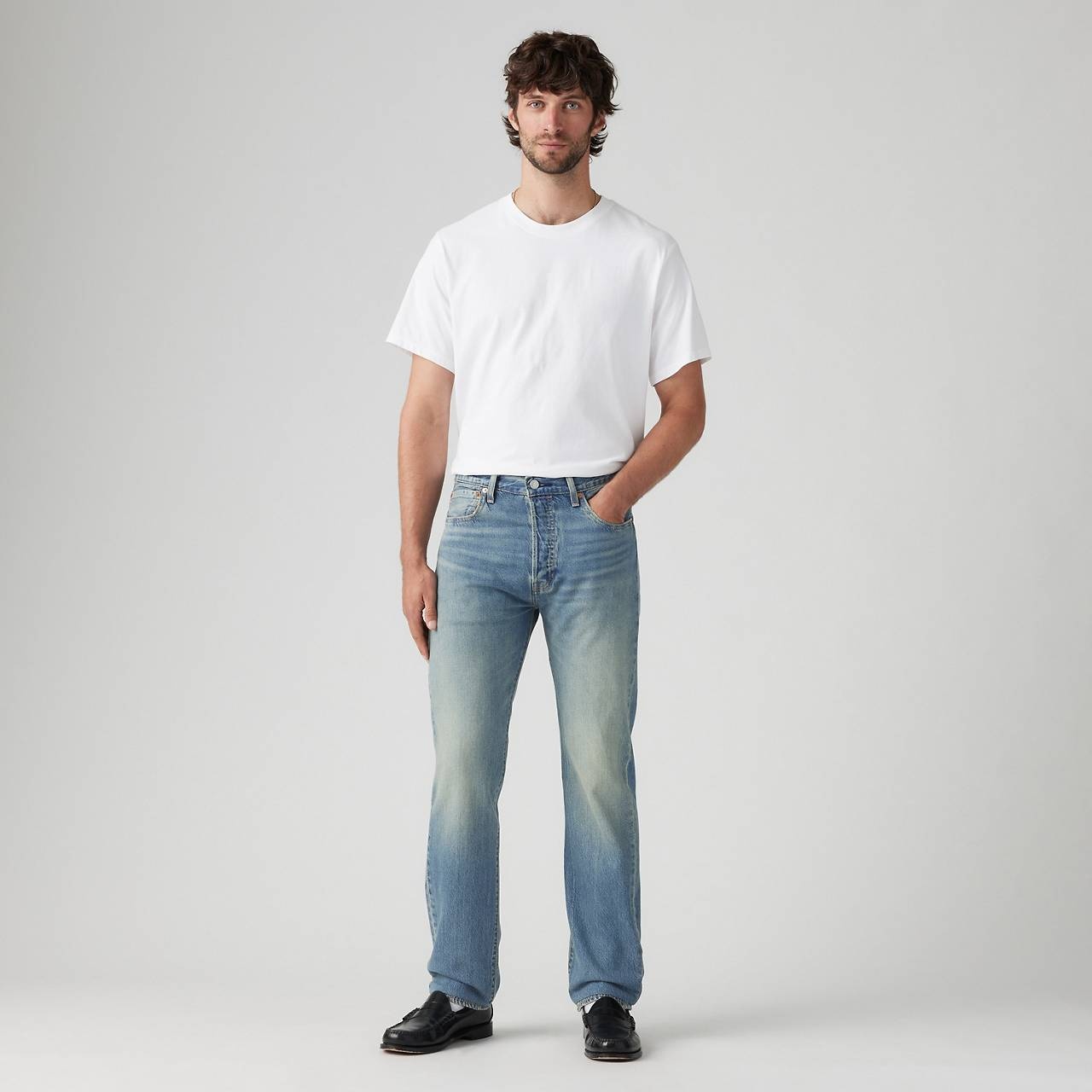 501® ORIGINAL FIT LIGHTWEIGHT MEN'S JEANS - 2
