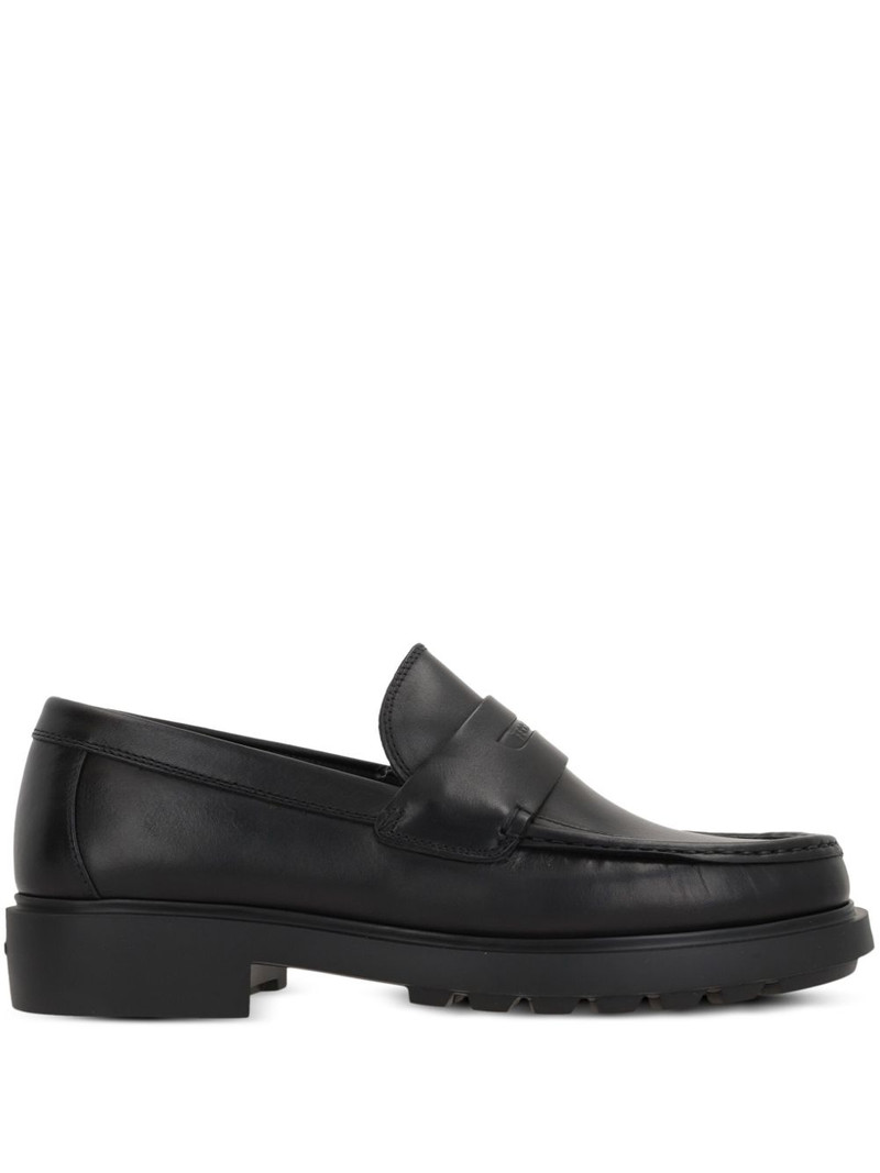 leather loafers 1