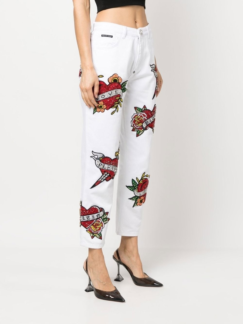 mom-cut Love jeans 3