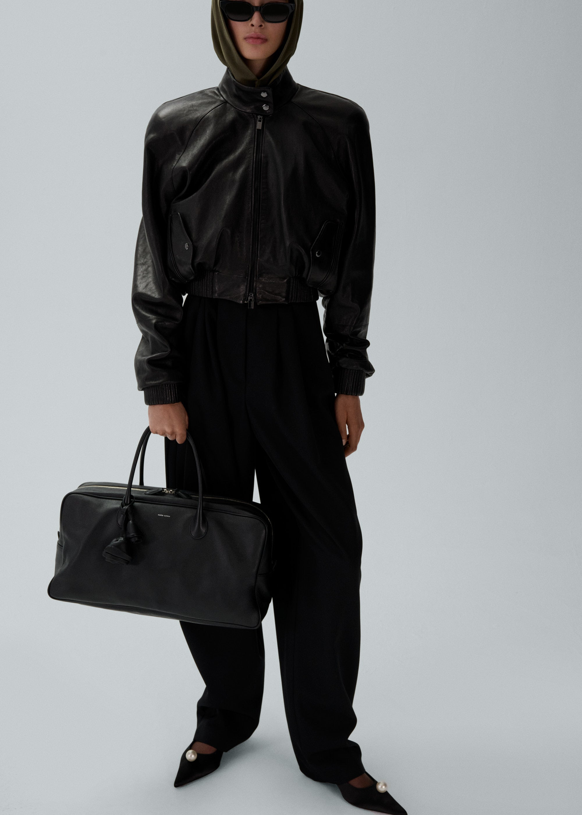 Cropped leather bomber jacket in black - 3