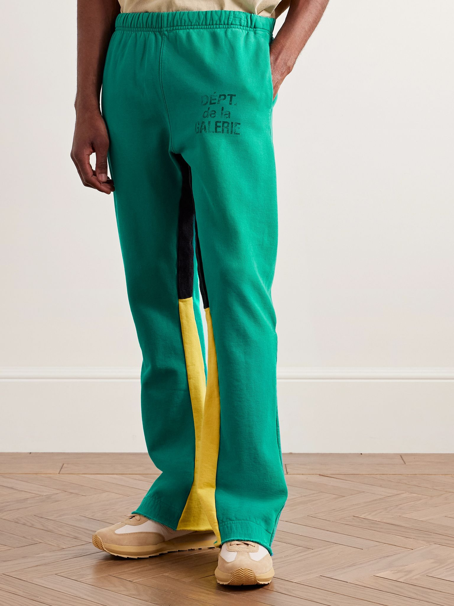 Flared Denim-Panelled Logo-Print Cotton-Jersey Sweatpants Green - 3