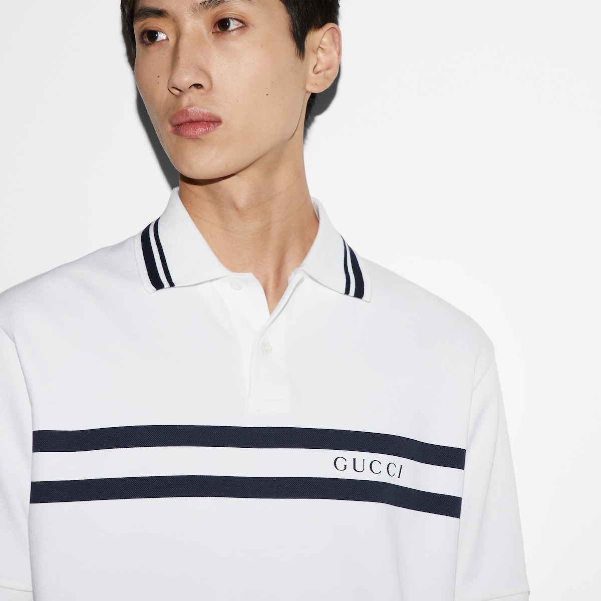 Cotton polo shirt with Gucci print - 5