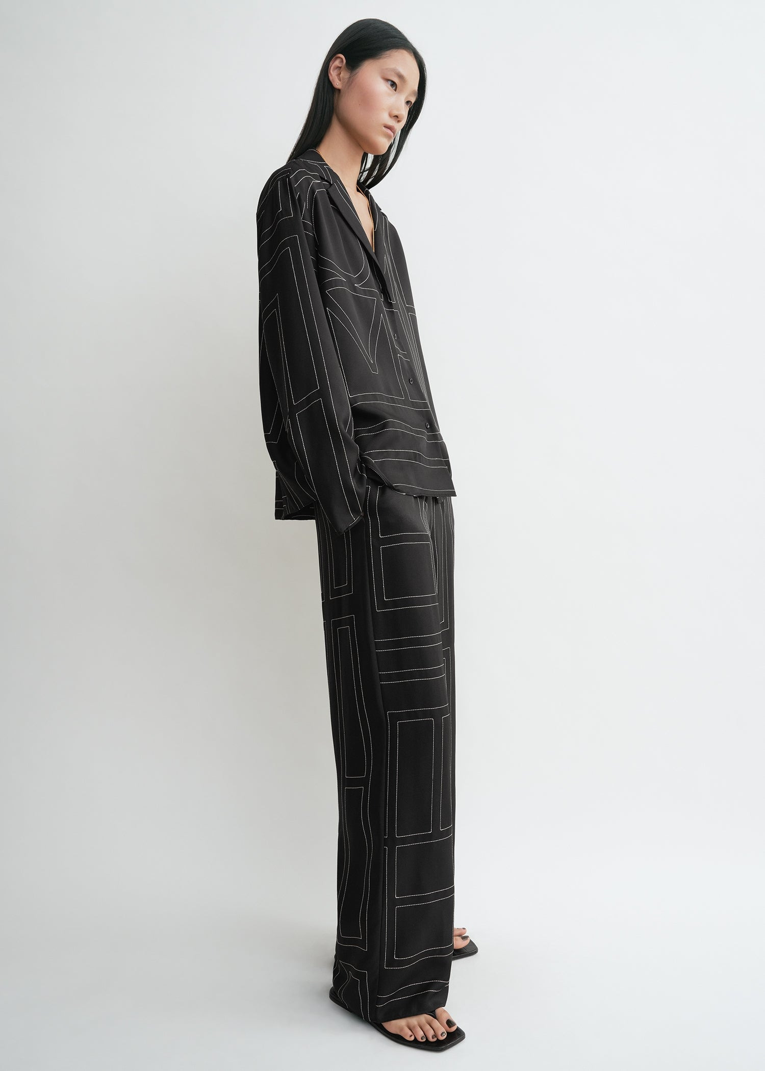 Monogram silk pj top black - 3