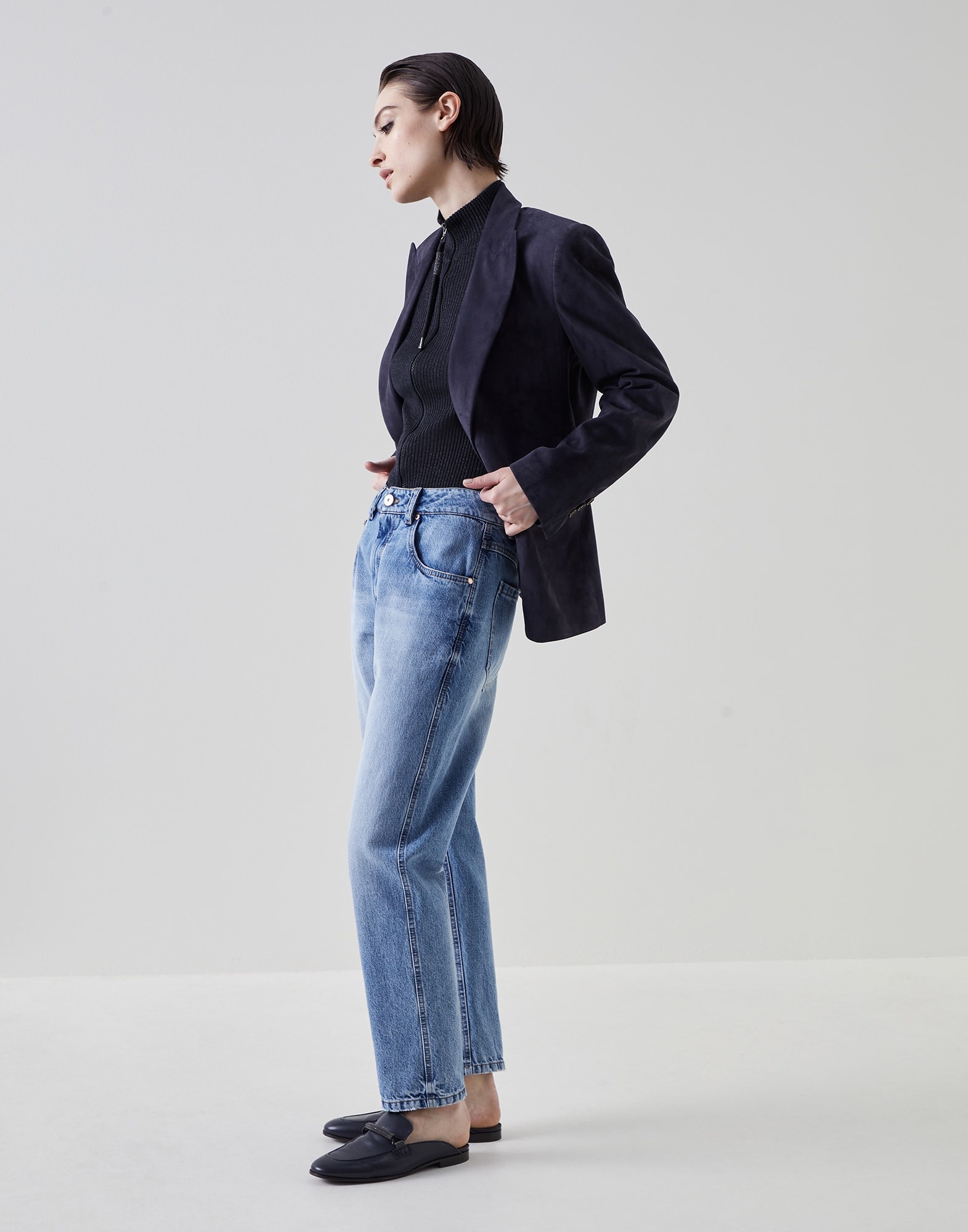 Authentic denim straight trousers with shiny bartack - 4