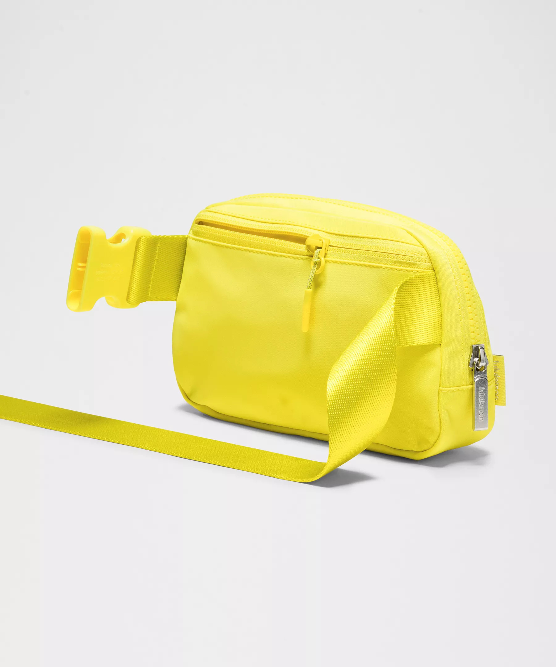 Everywhere Belt Bag with Long Strap 1L - 4