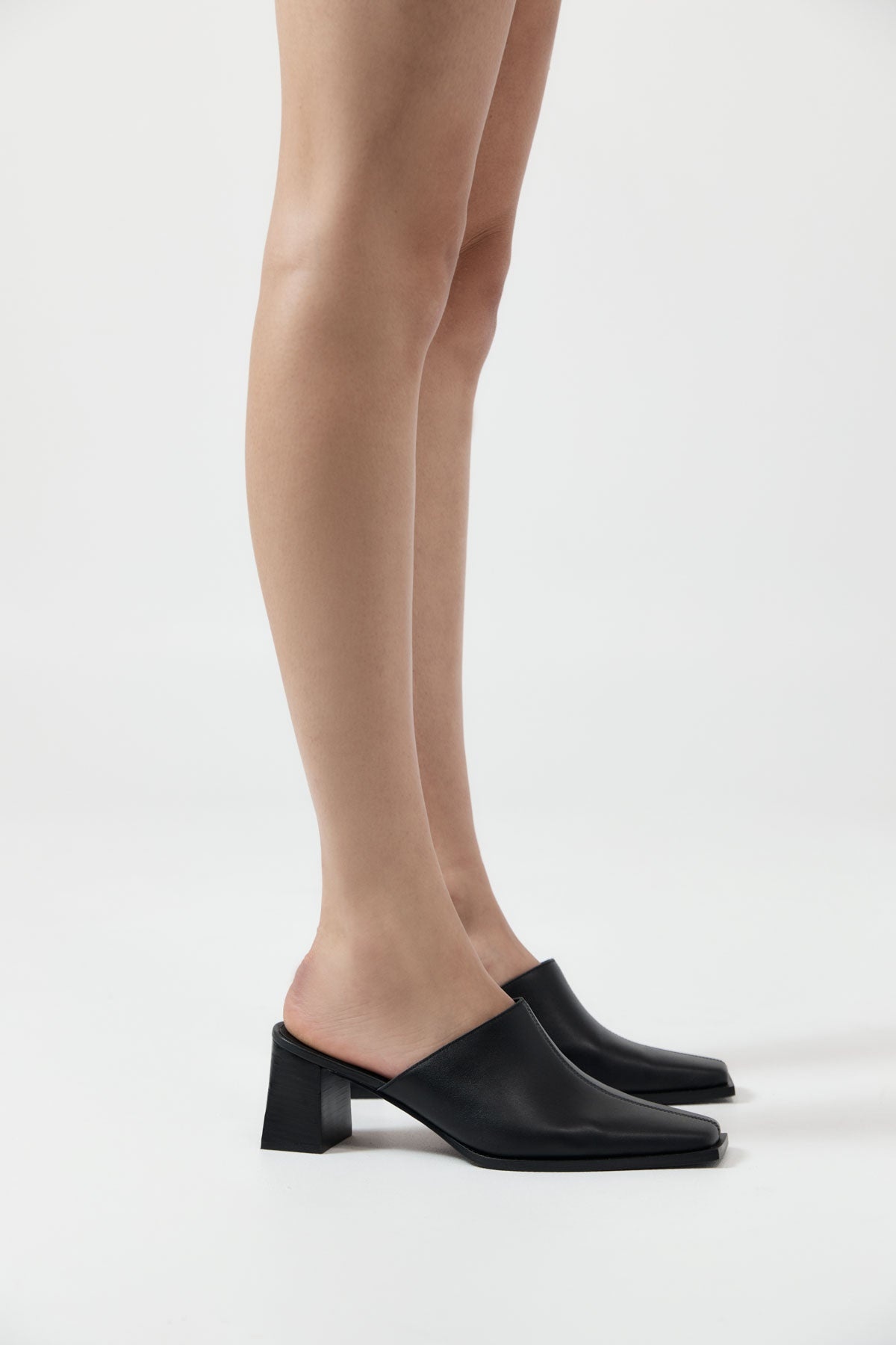 Clog Heel - Black - 1