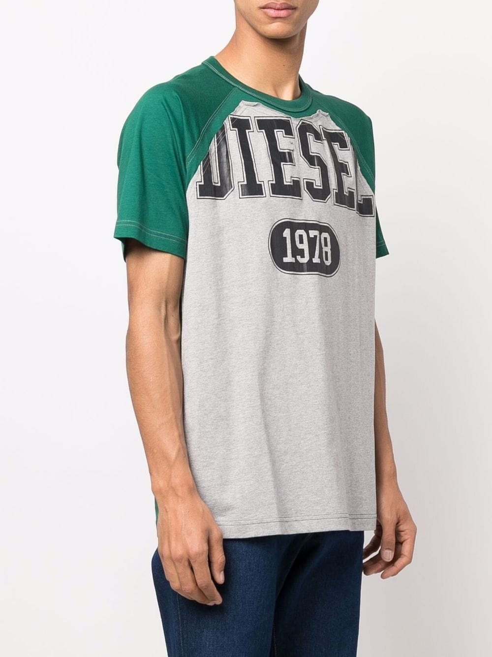 logo-print colour-block T-shirt - 3