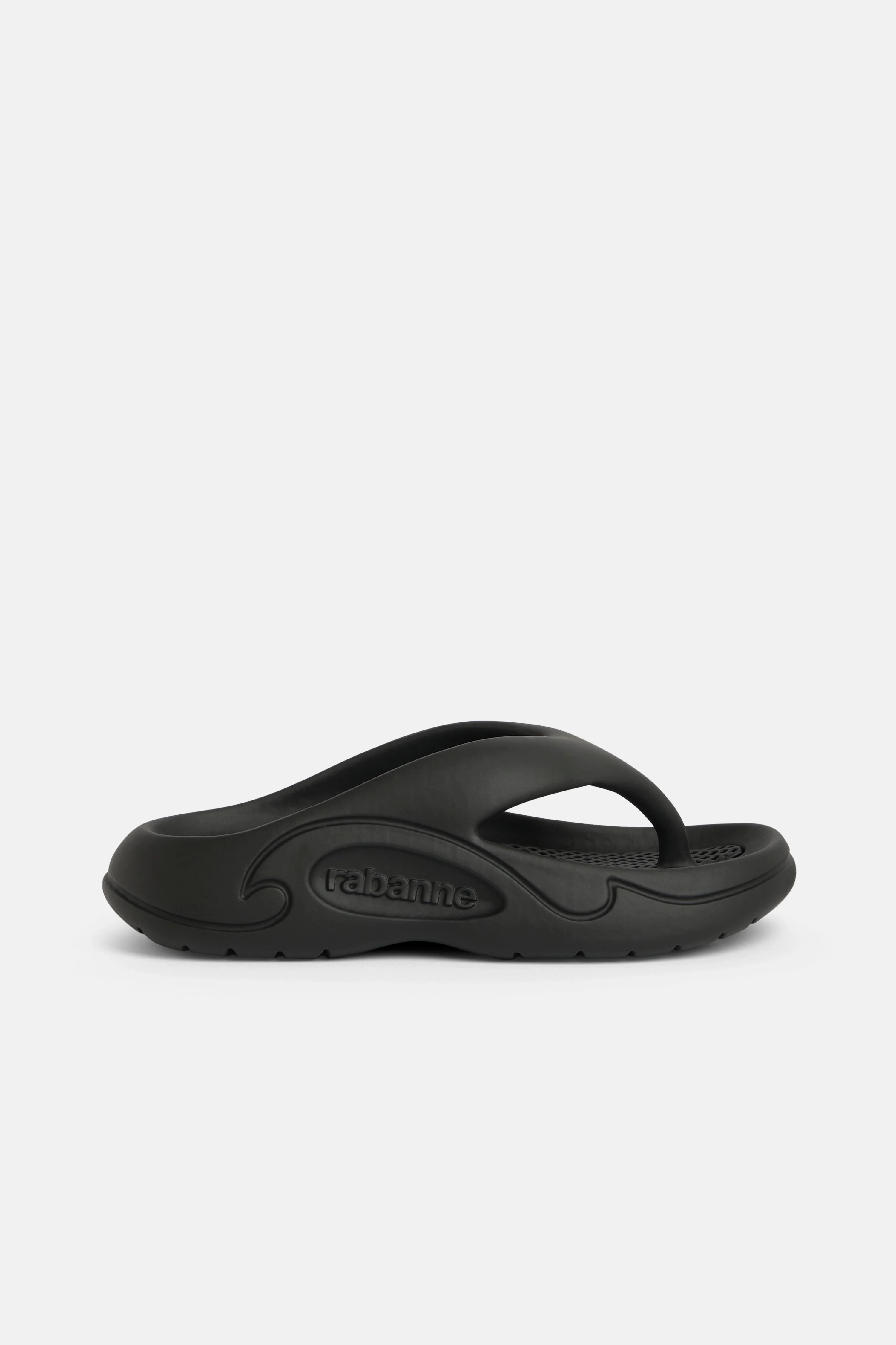 FLAT SANDALS IN BLACK RUBBER - 1
