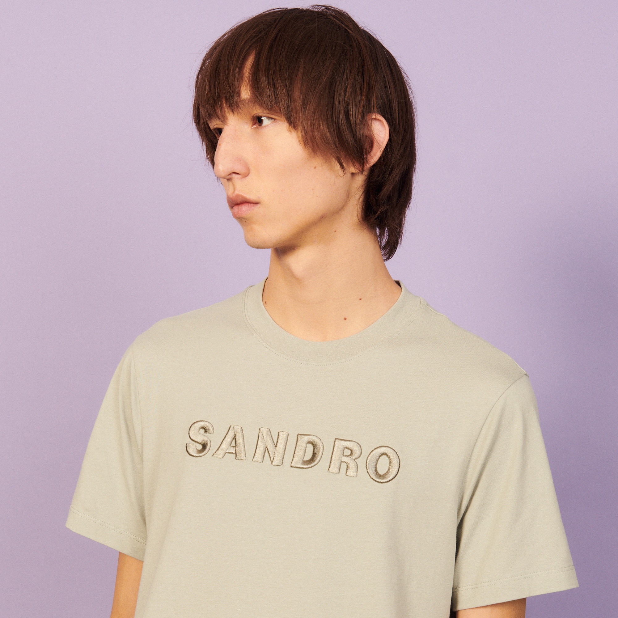 Embroidered T-shirt - 5