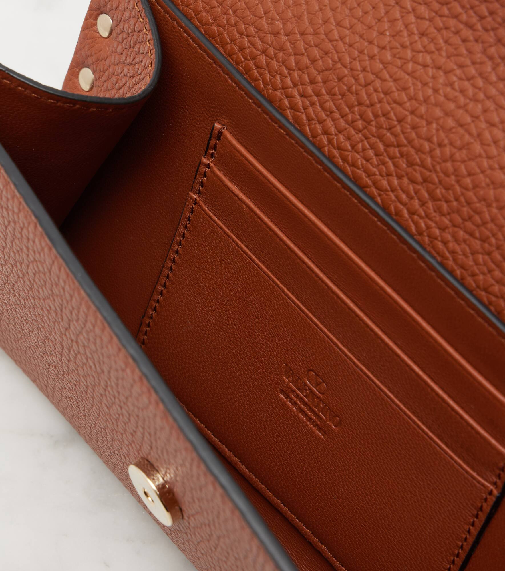 Rockstud leather wallet on chain - 3