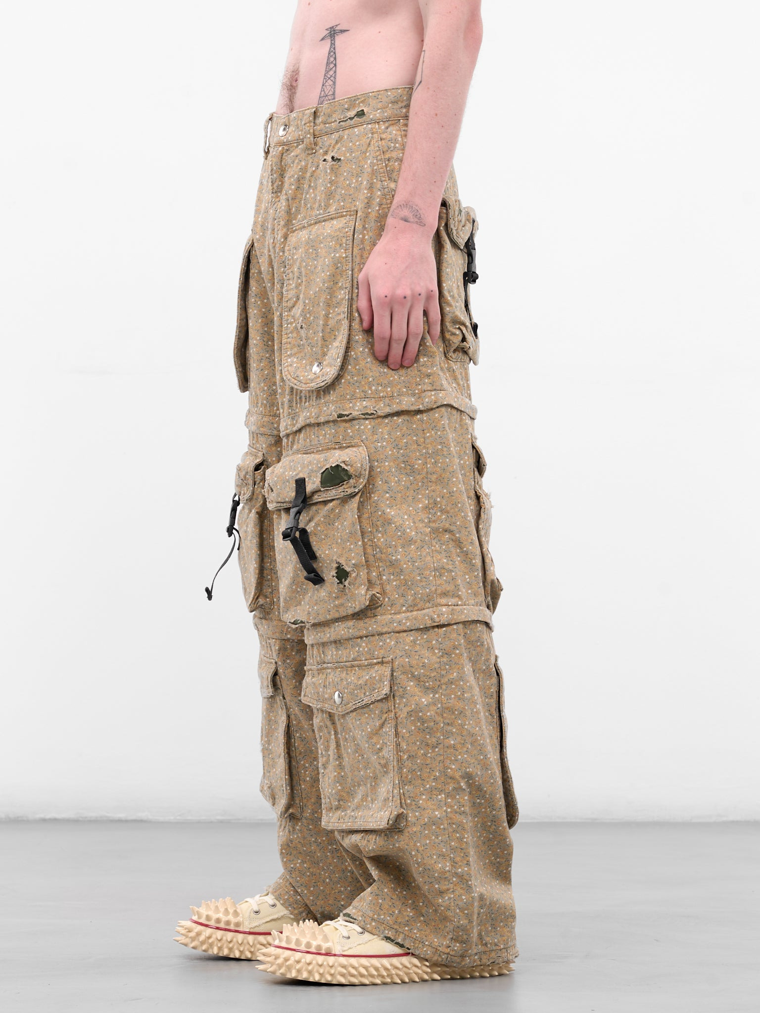 Khaki Flower Distressed Cargo Pants - 2