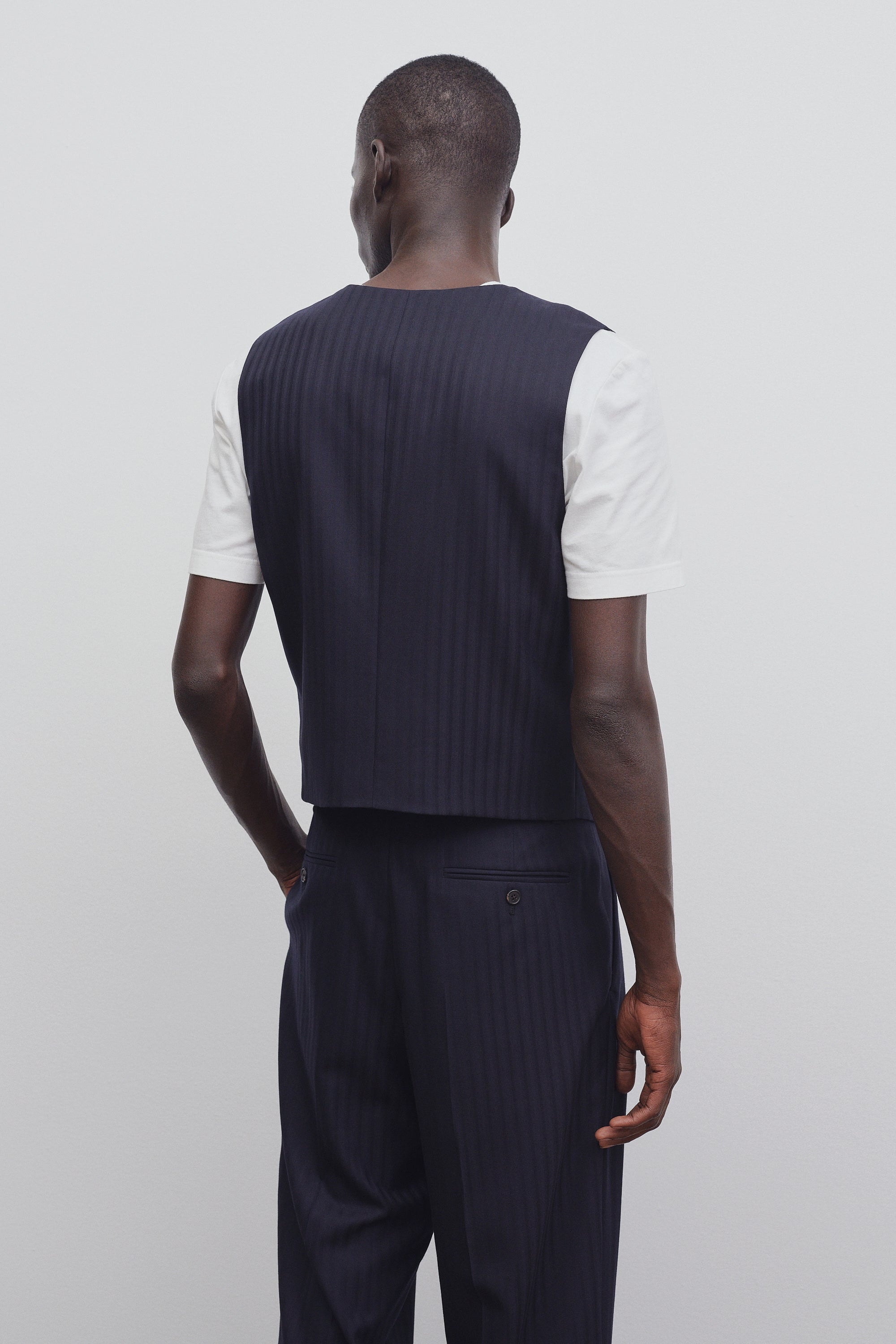 Derek Vest in Wool - 4