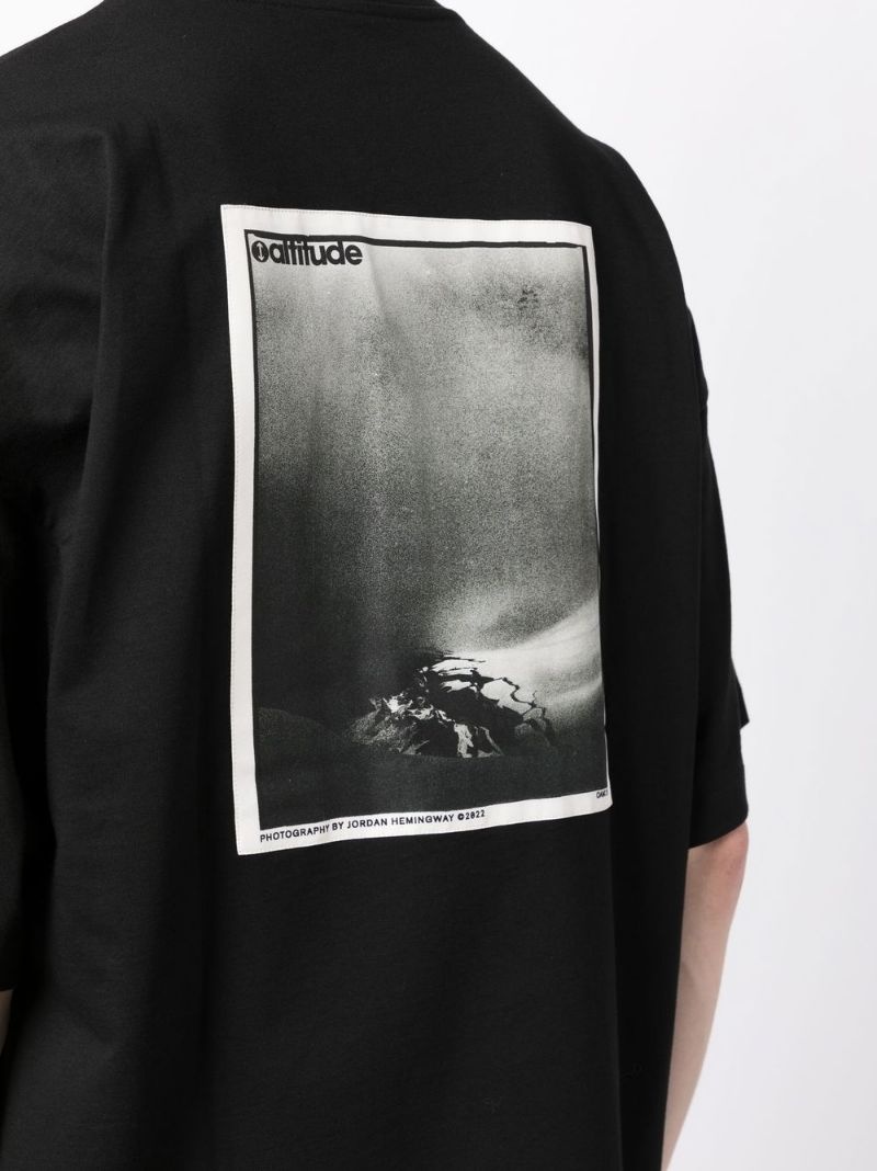 graphic-print short-sleeved T-shirt - 5