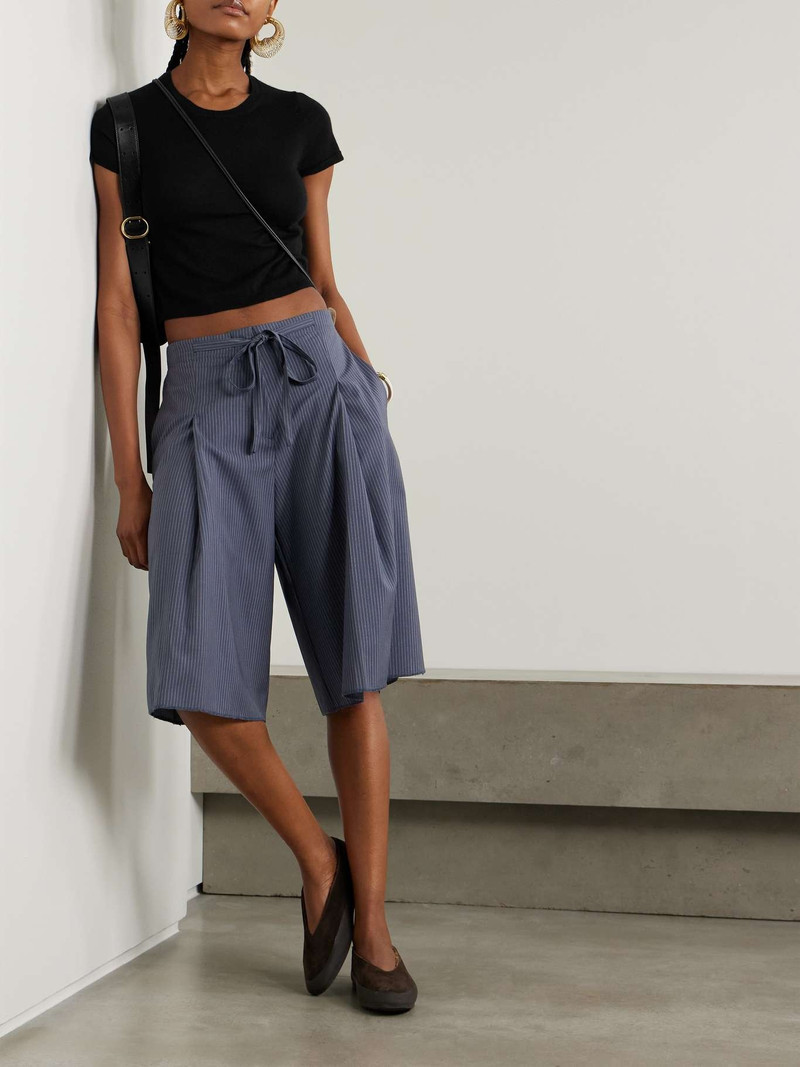 ÉTERNE Van cropped cashmere T-shirt Black outlook