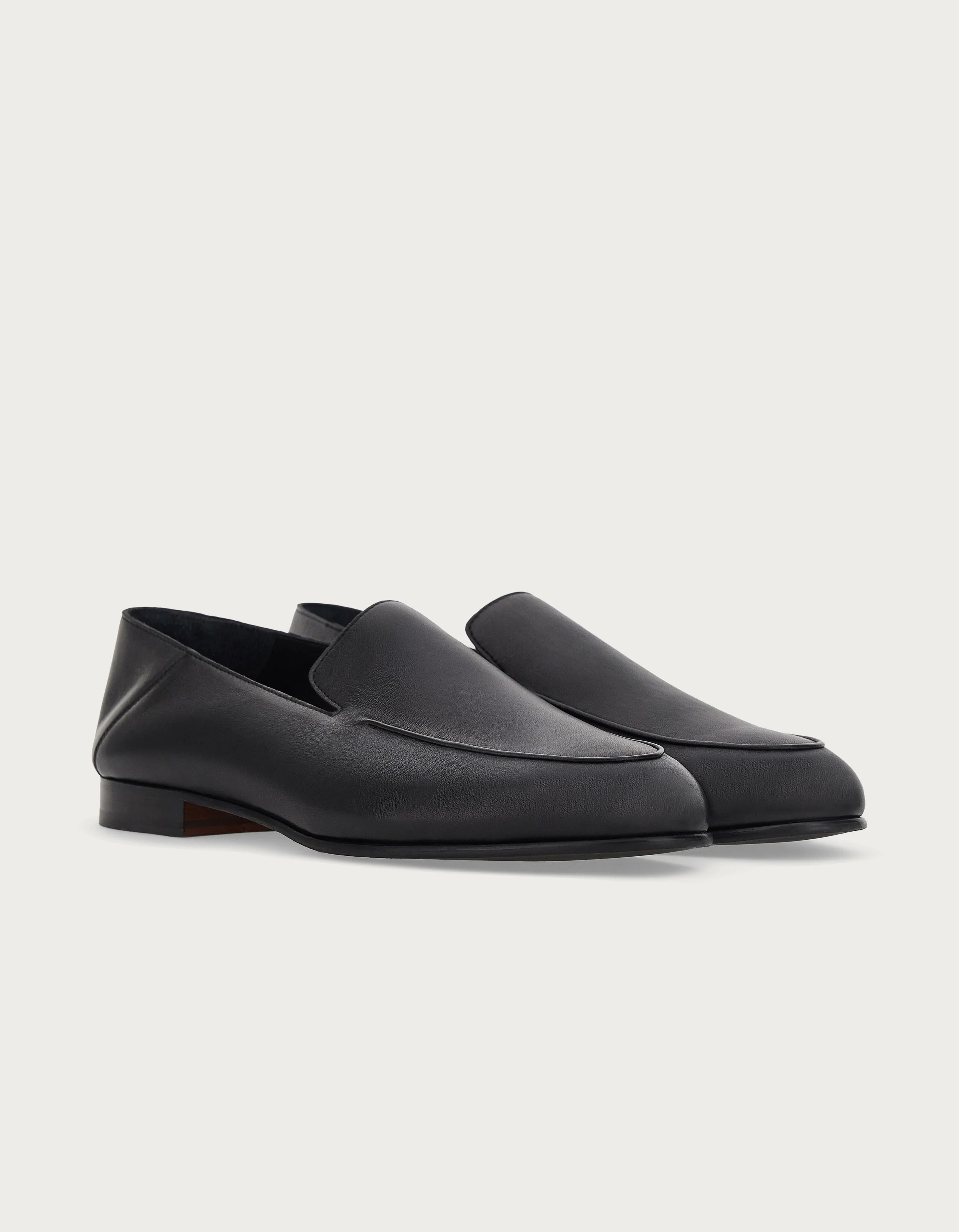 BLACK SHEEPSKIN LEATHER LOAFER - 1