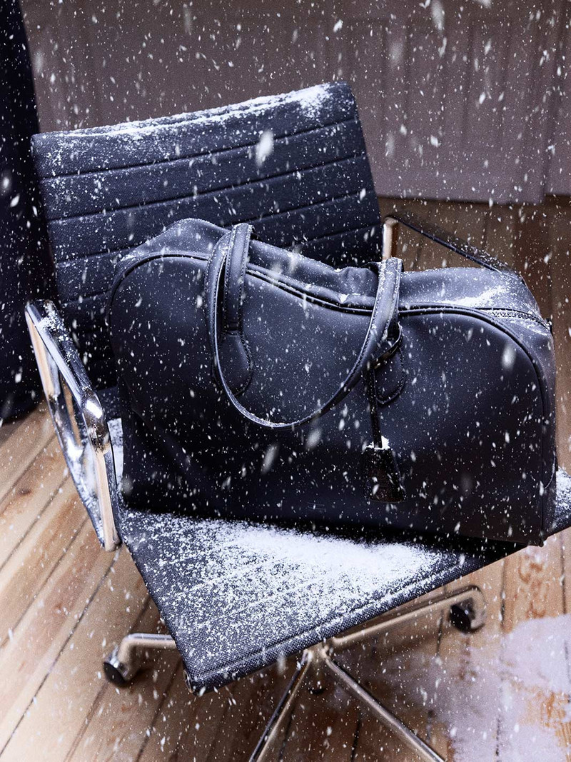 Aosta Black Tote Polyurethane 6