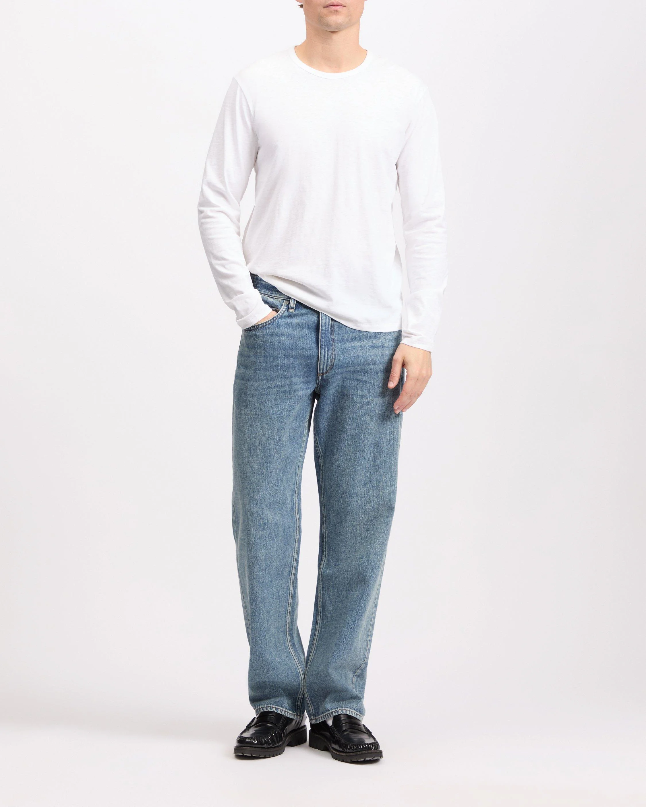rb Fit 4 Straight Jean Mid-Rise in Authentic Rigid Denim - 1