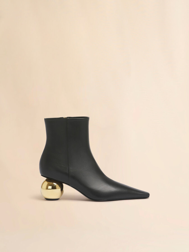 BLACK LEATHER ANKLE BOOT 1