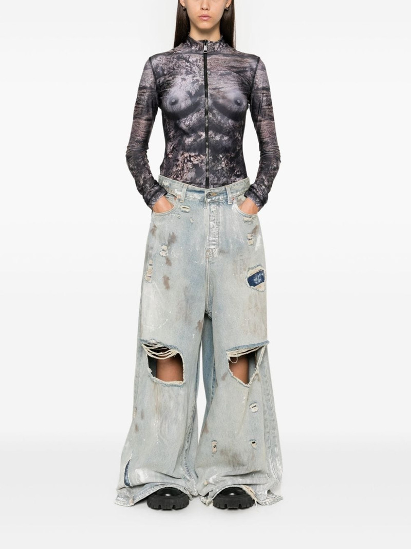 VETEMENTS Big Shape jeans outlook