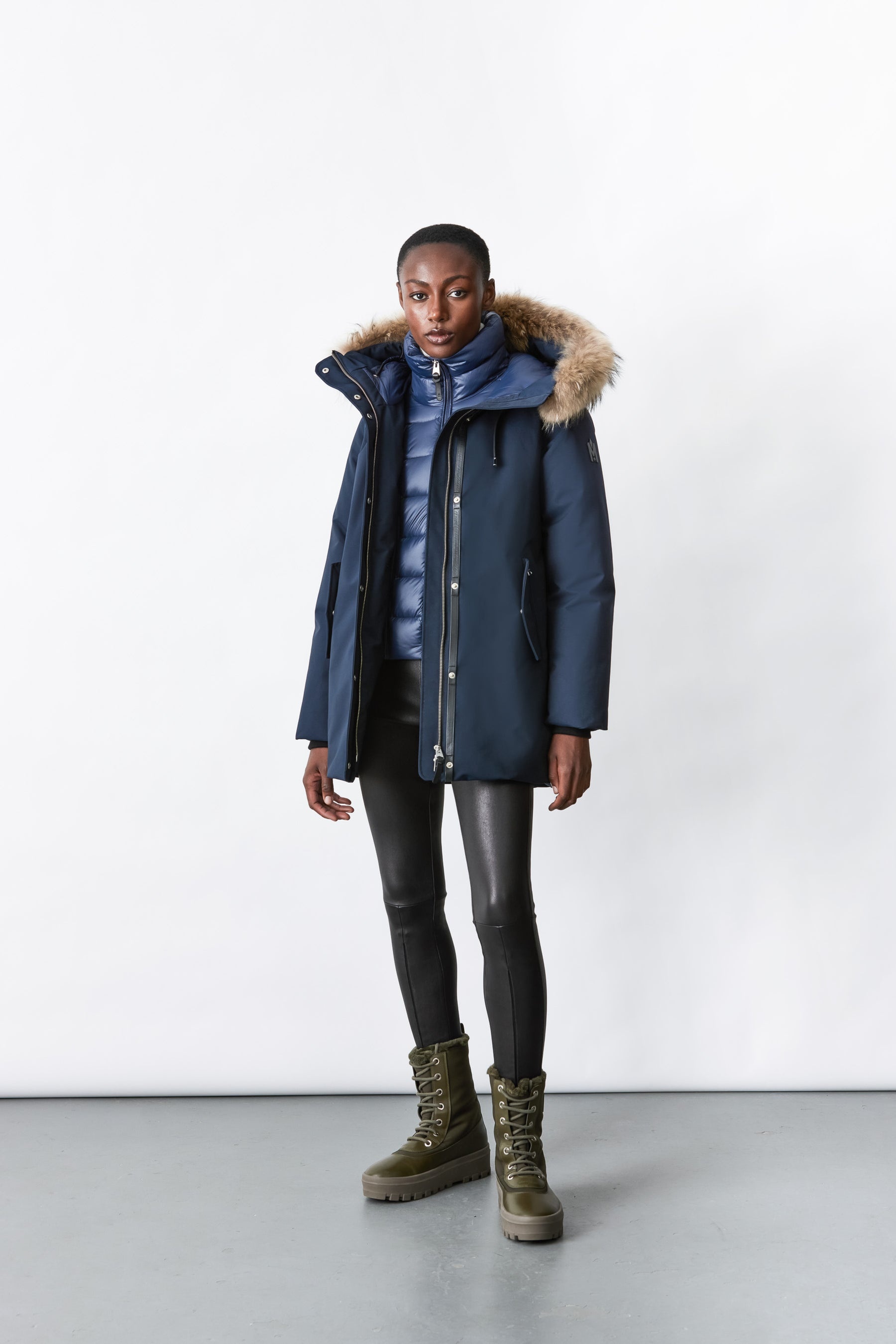 KINSLEE 2-in-1 oversized down parka with bib and natural fur - 10