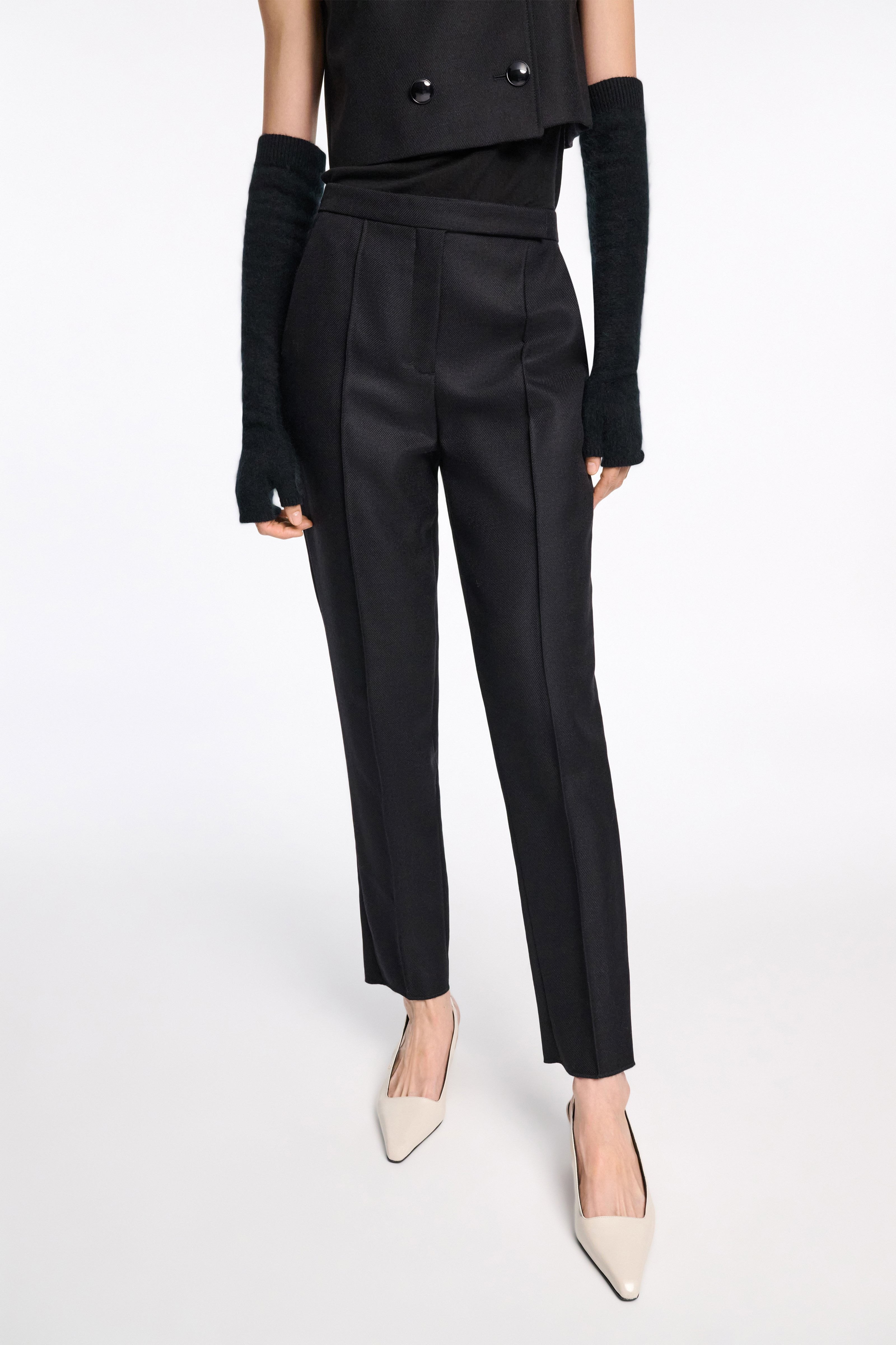 STRIKING COOLNESS pants - 4
