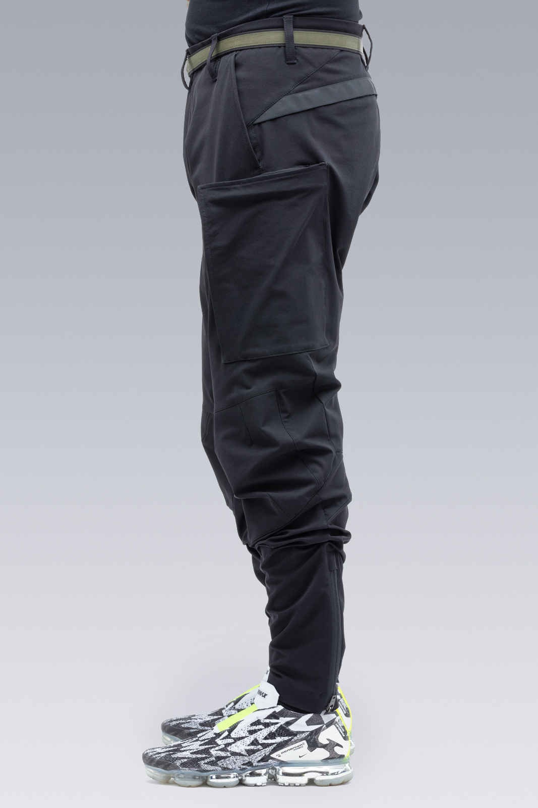 P10A-DS schoeller® Dryskin™ Articulated Cargo Pant Black - 11