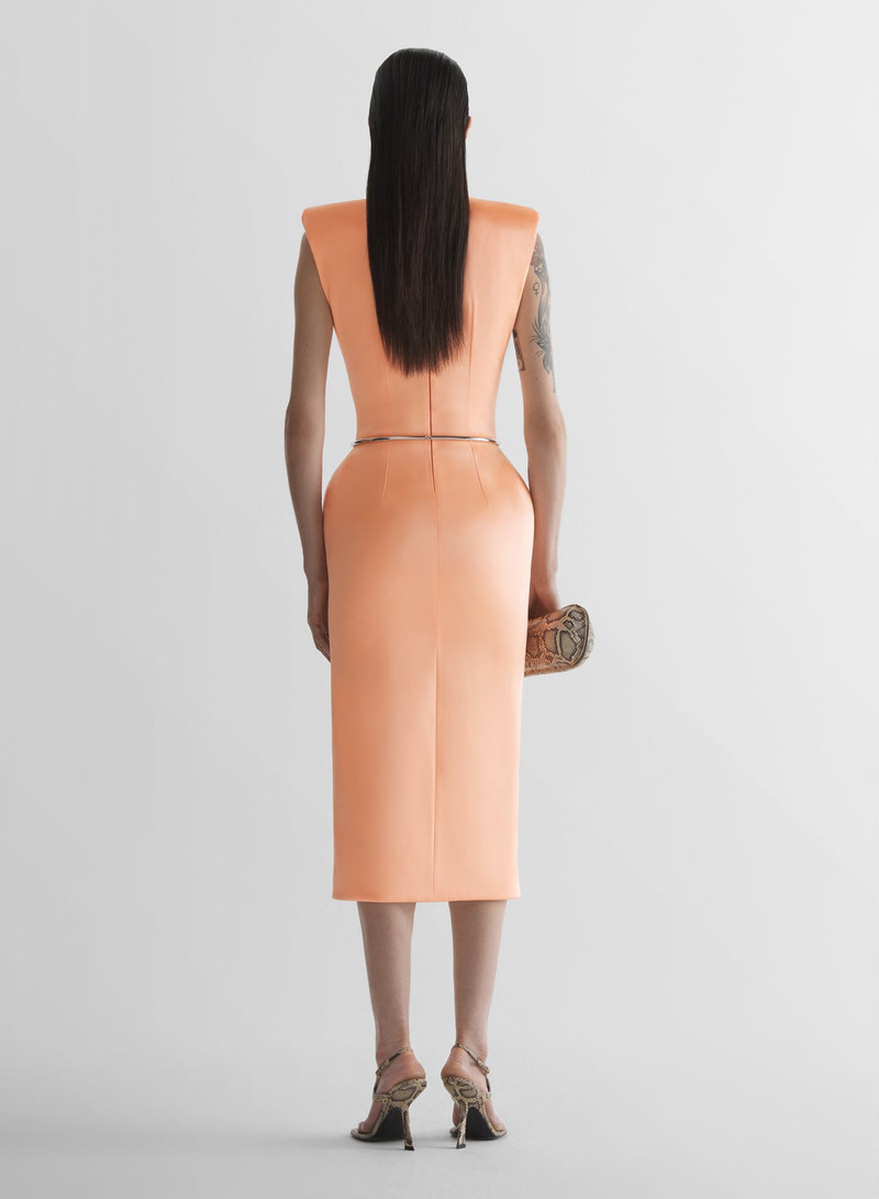 Sculptural hourglass dress 3