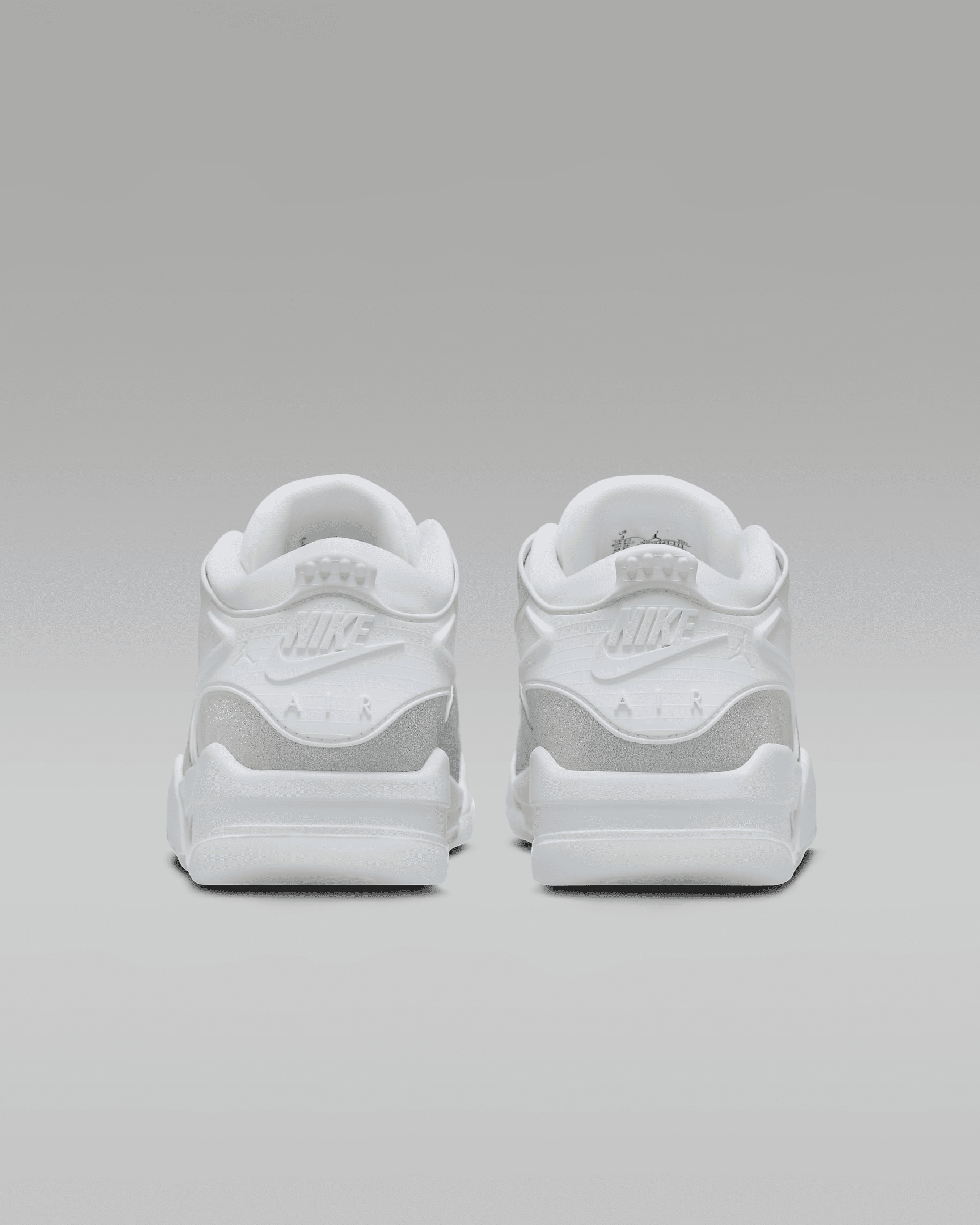 Air Jordan 4 RM Women's Shoes - 6
