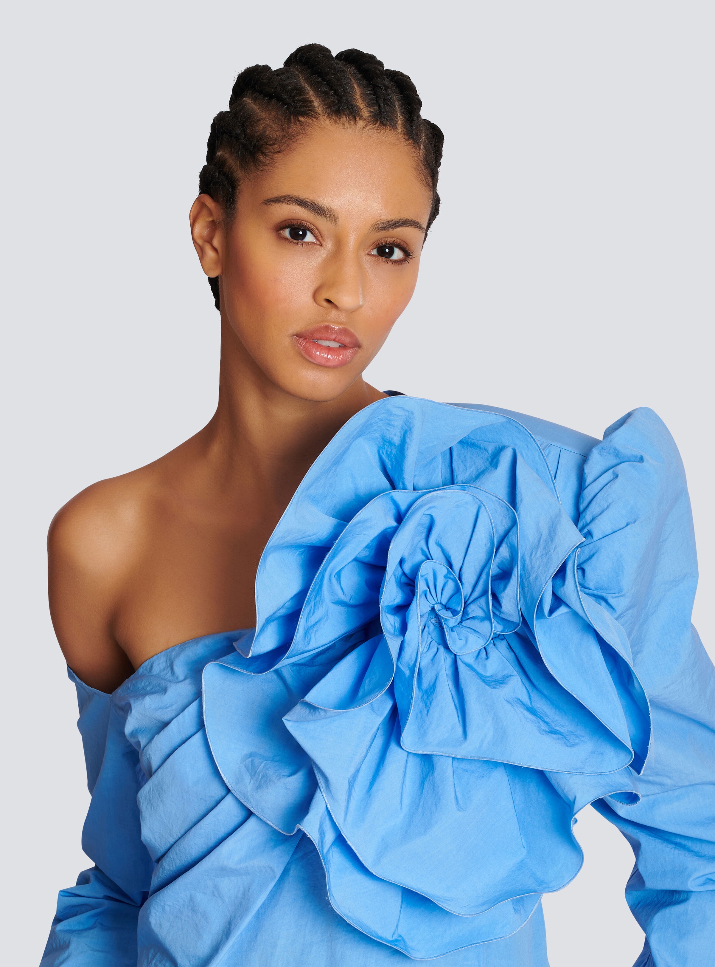 Asymmetric poplin shirt with rose - 6